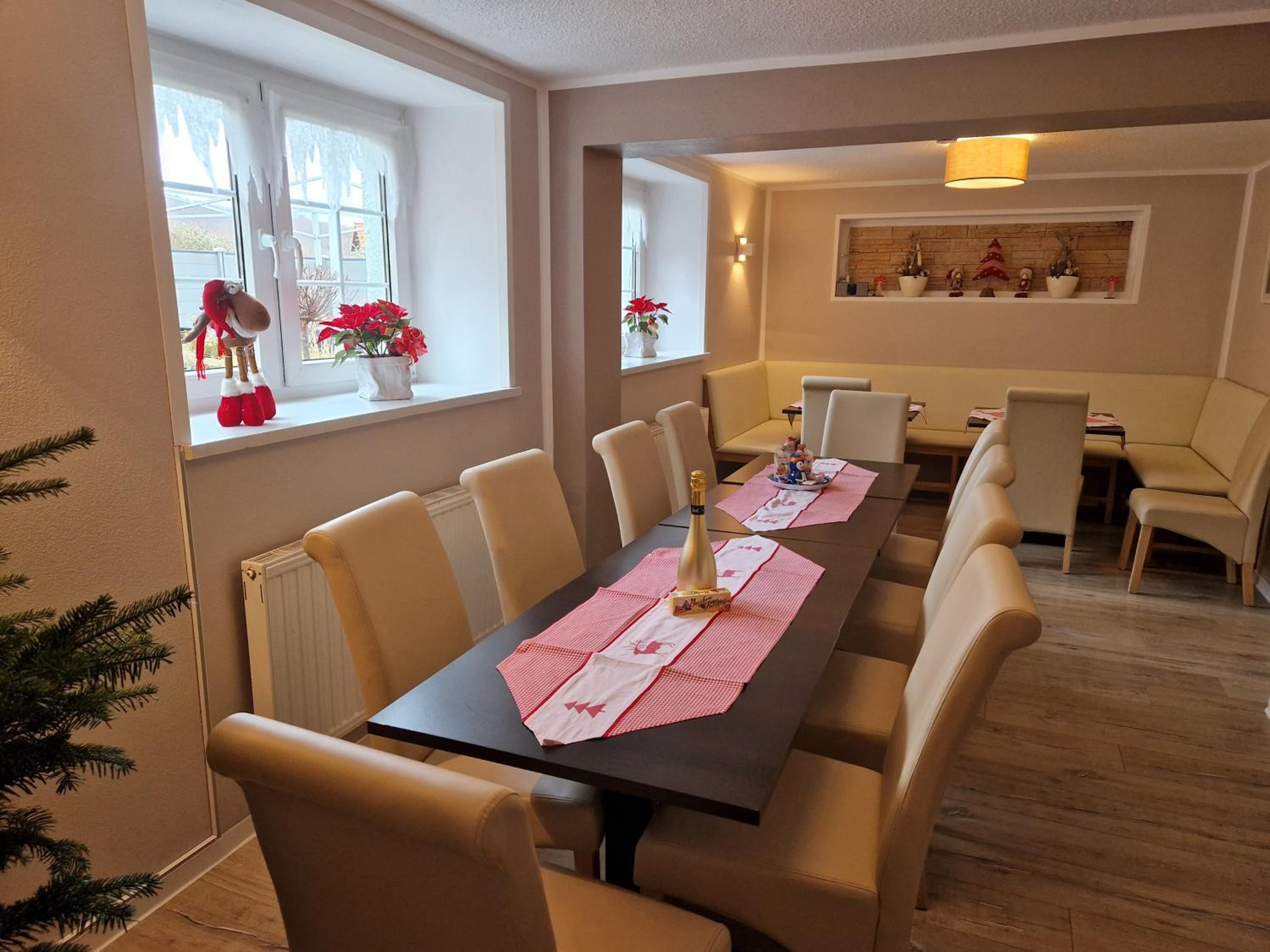 Holiday Home (No Meal Plan) photo 2