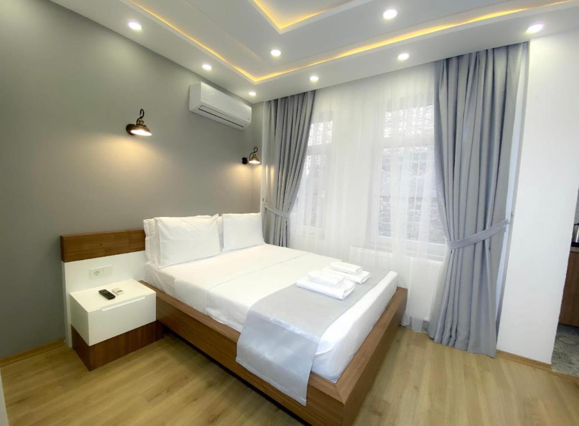 Double Room With Private Bathroom photo 2