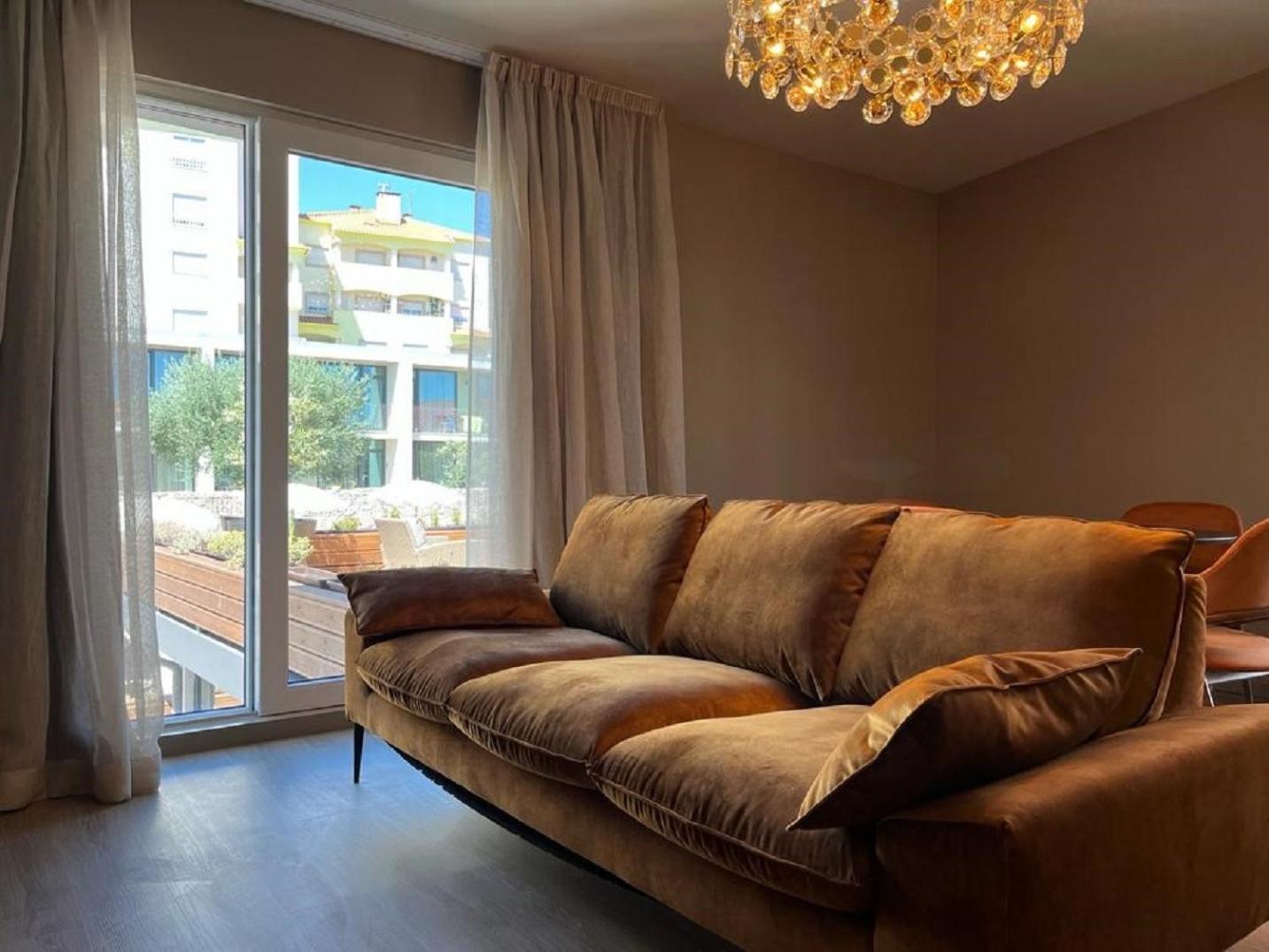 Deluxe Suite - Photo 1