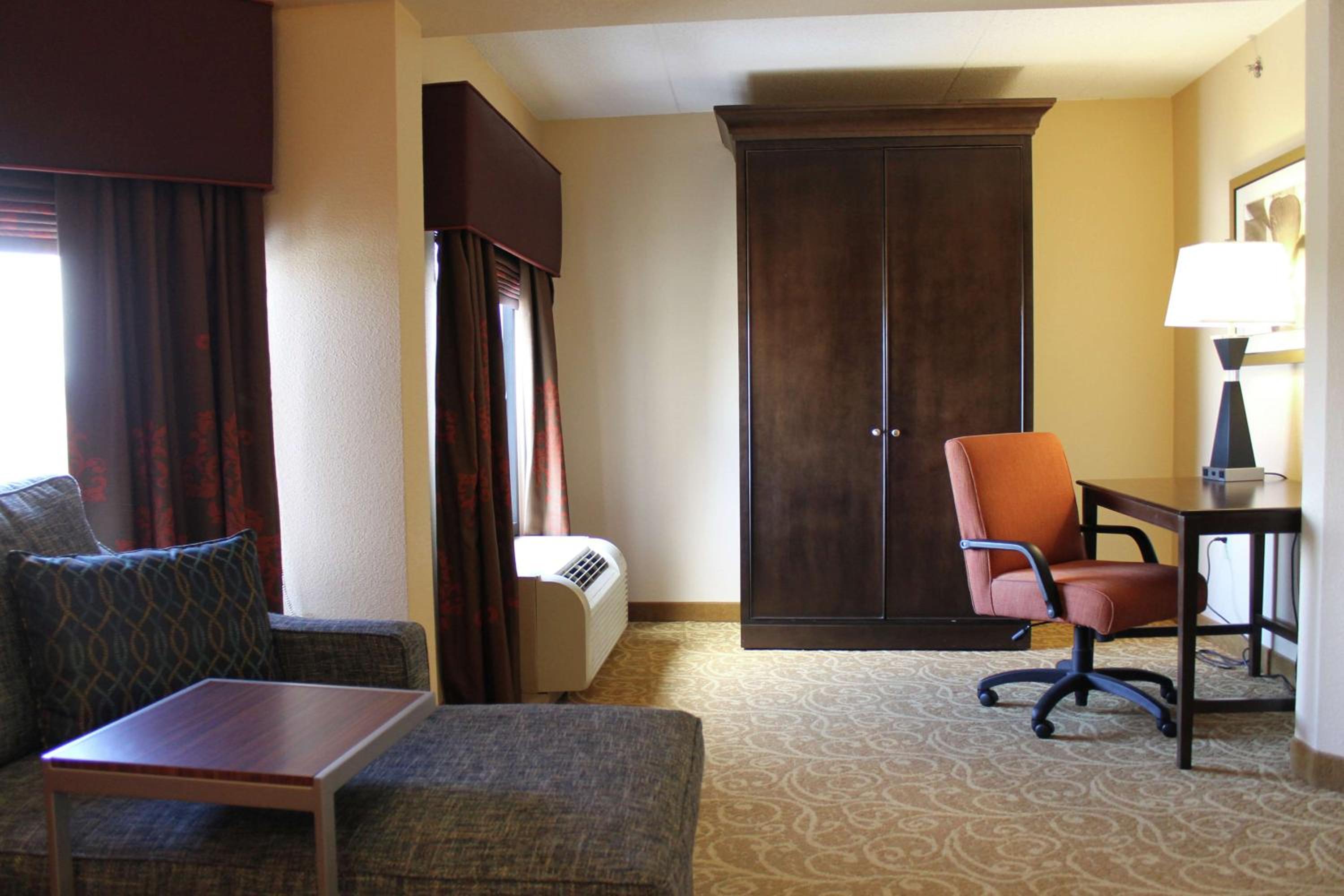 King Study Room - Non-Smoking - Photo 1