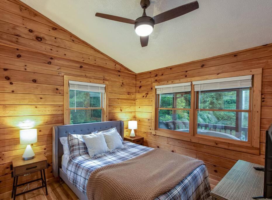 Two-Bedroom House photo 1
