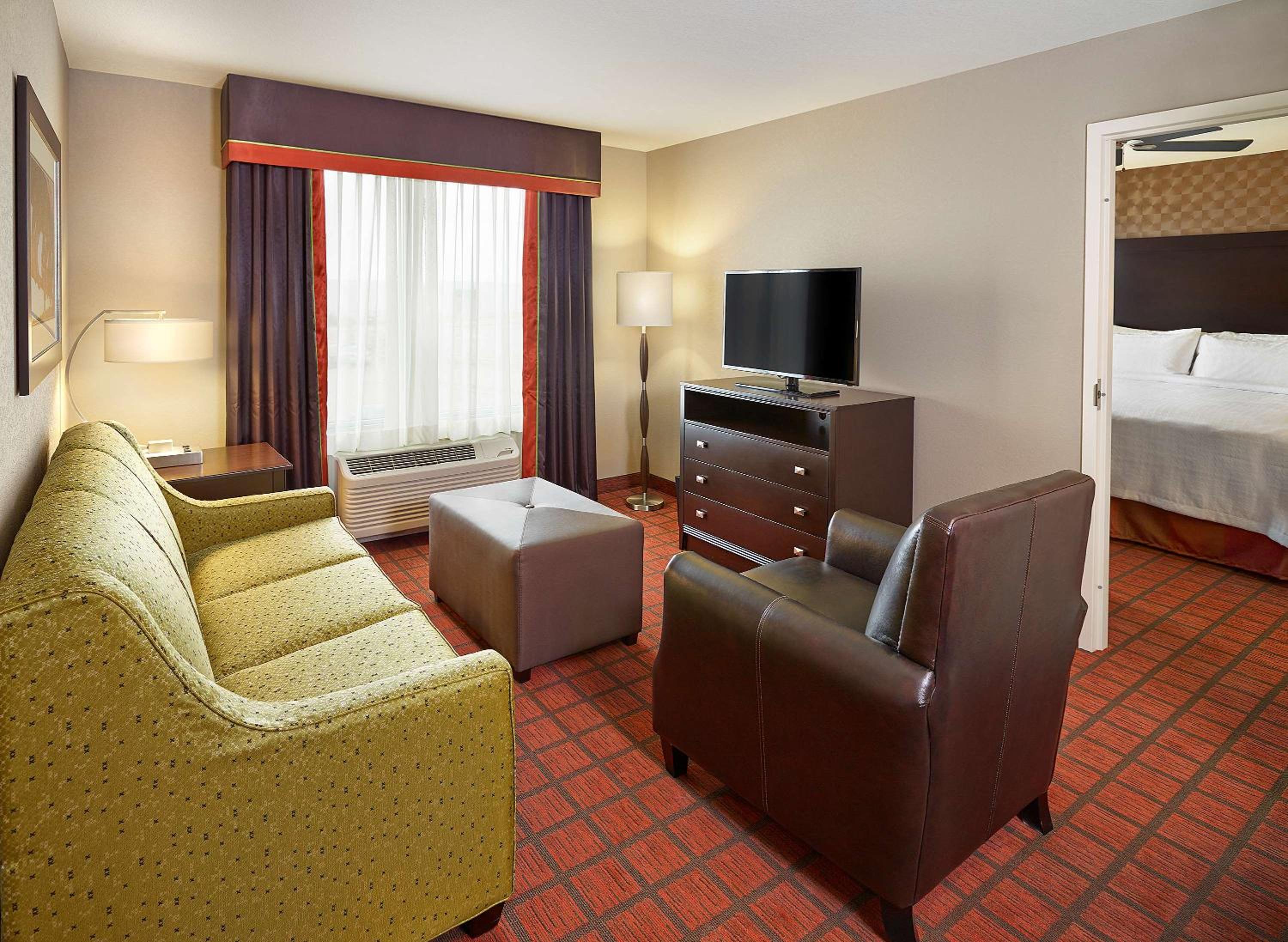 One-Bedroom Suite - Disability Access