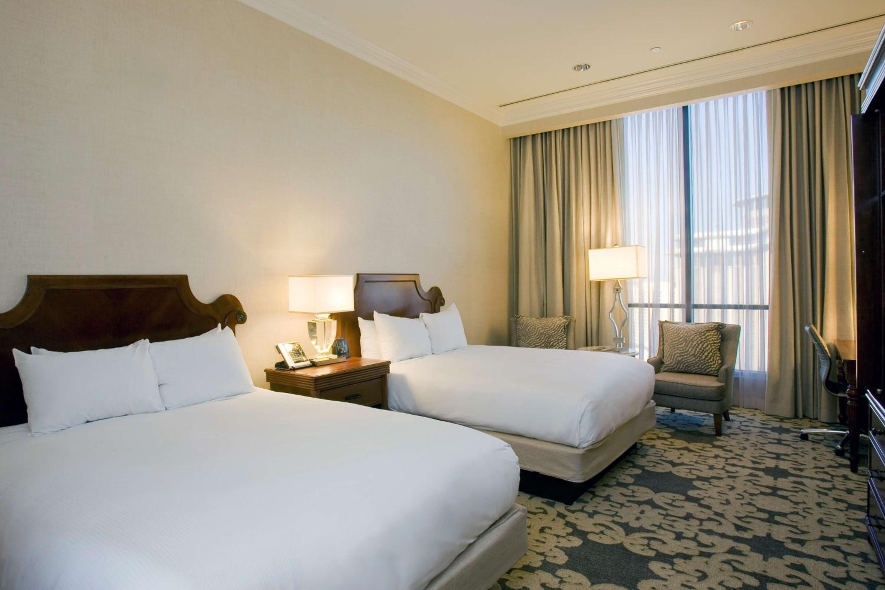 Premium Queen Room with Two Queen Beds and City View - Photo 5