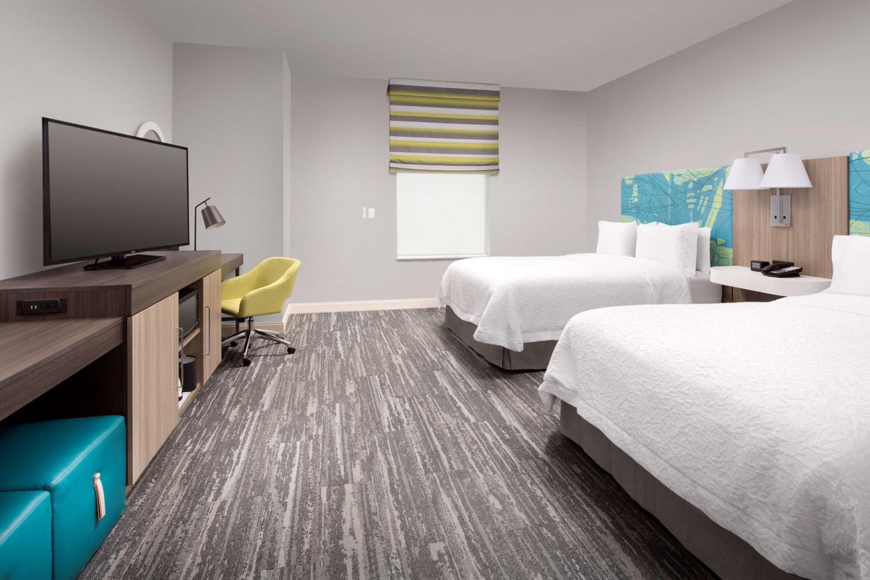 Queen Room with Two Queen Beds - Mobility Access/Non-Smoking