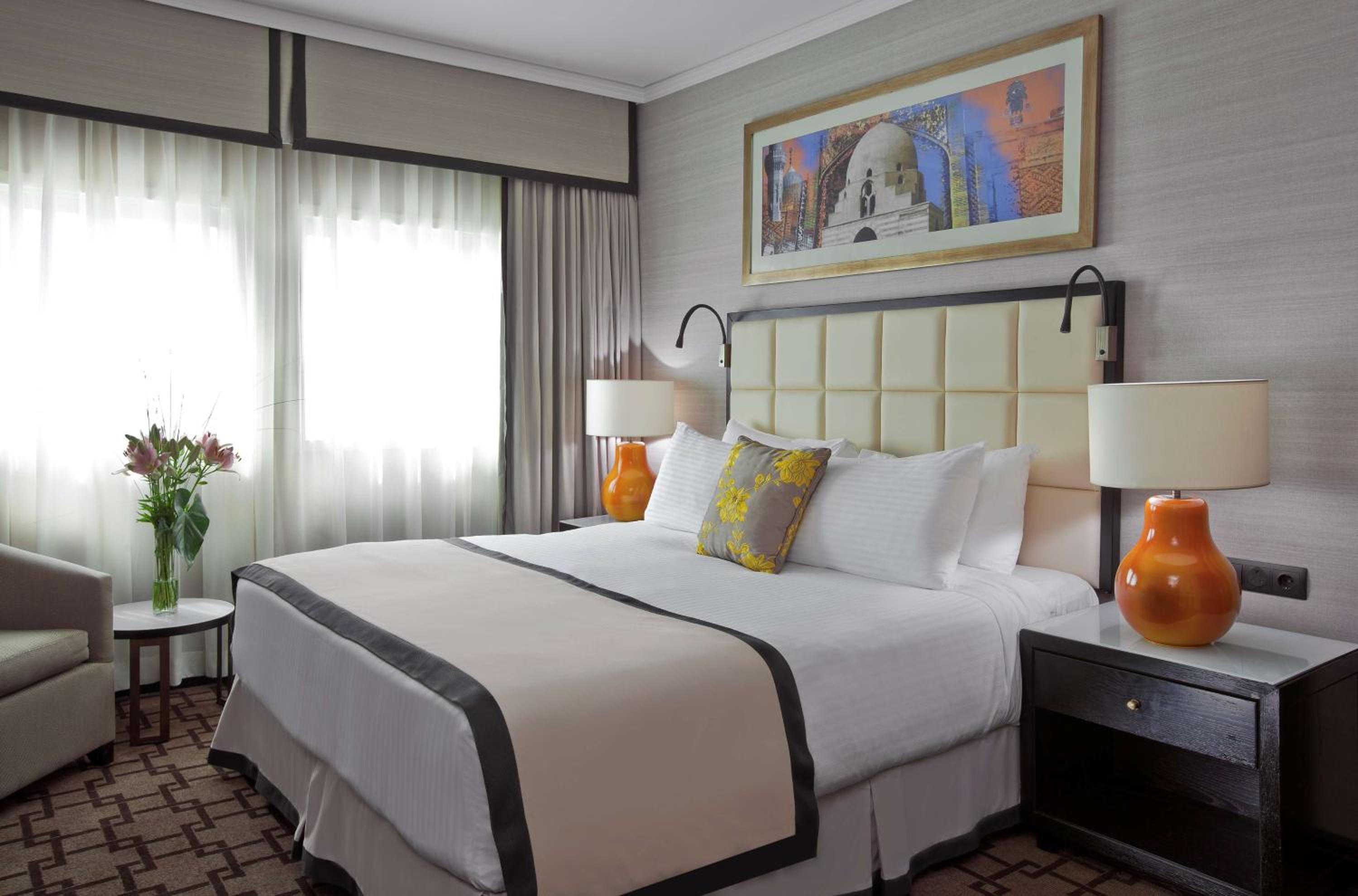 One-Bedroom King Suite with Pool View