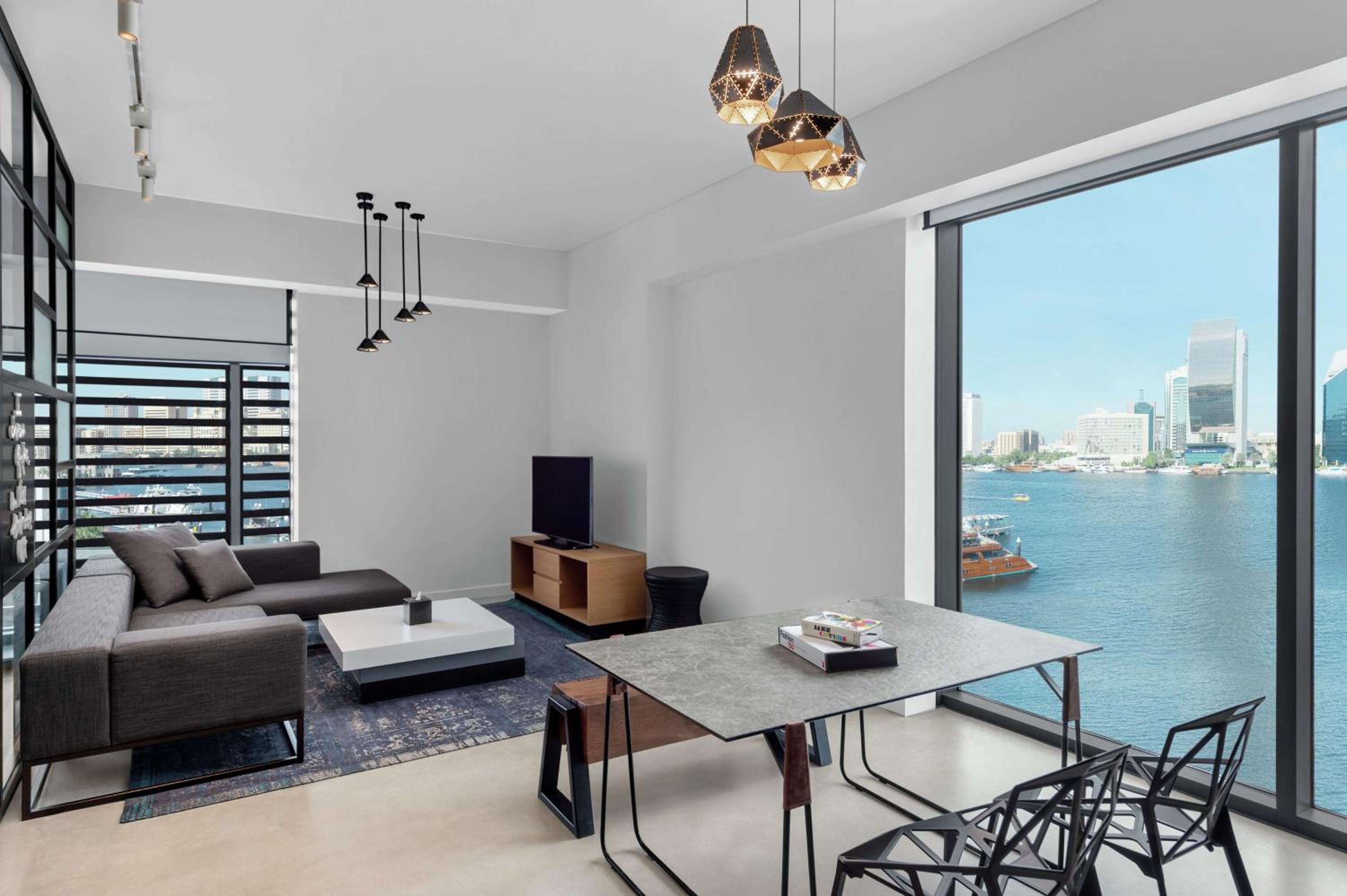 One Bedroom King Suite with Creek View