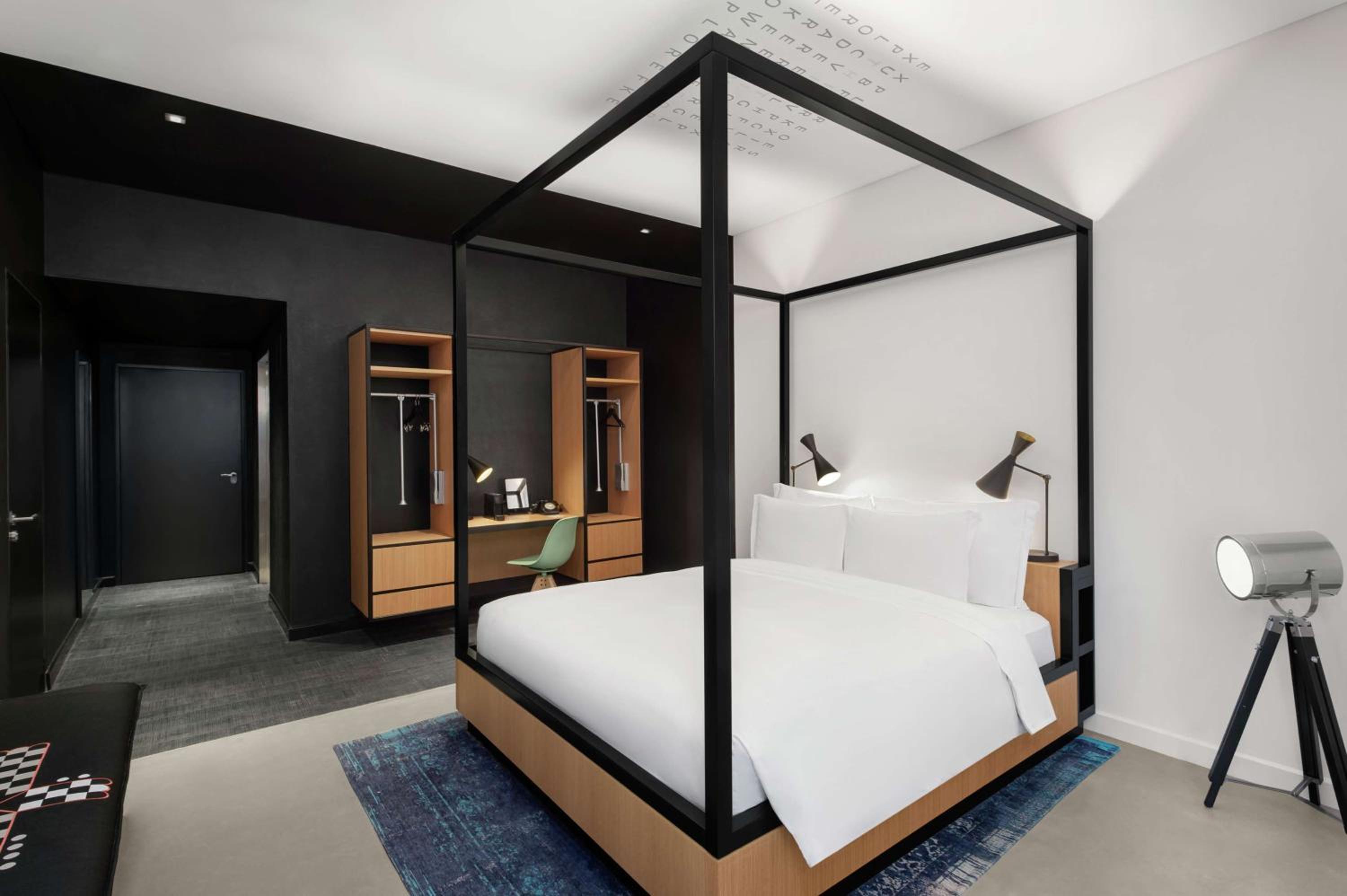 King Room - Mobility Accessible