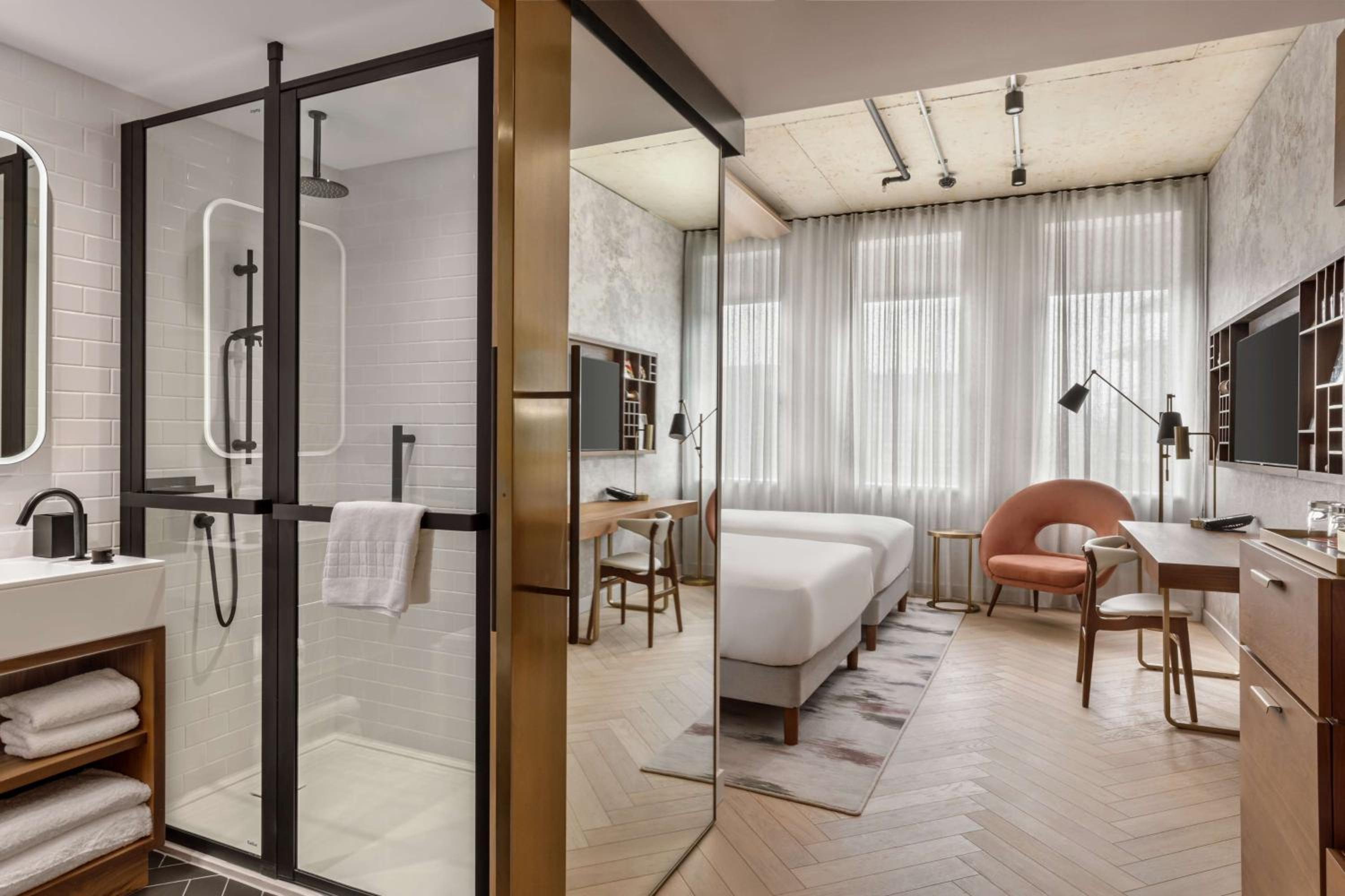 Twin Room - Mobility Access