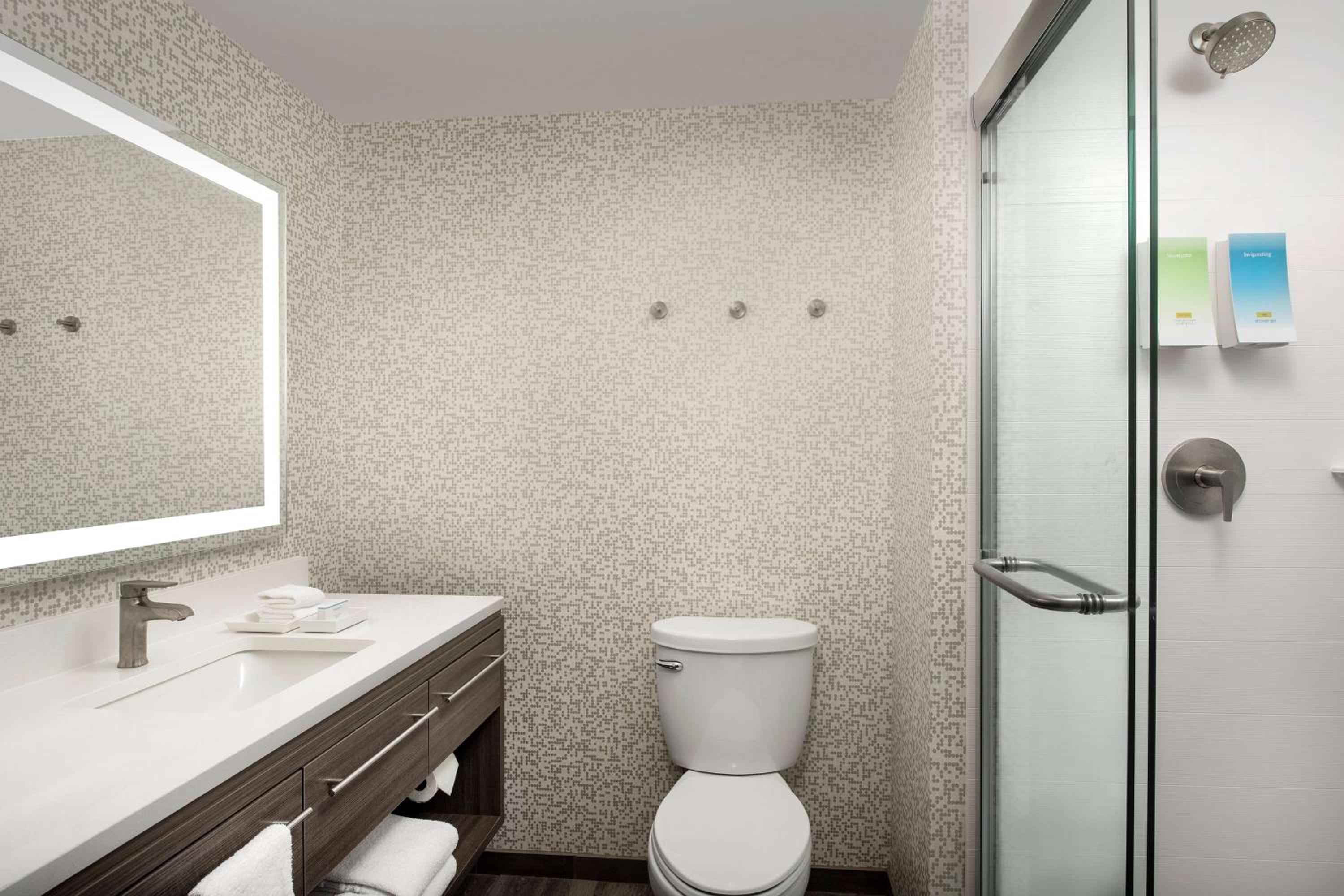 King Studio Suite - Non-Smoking - Photo 5