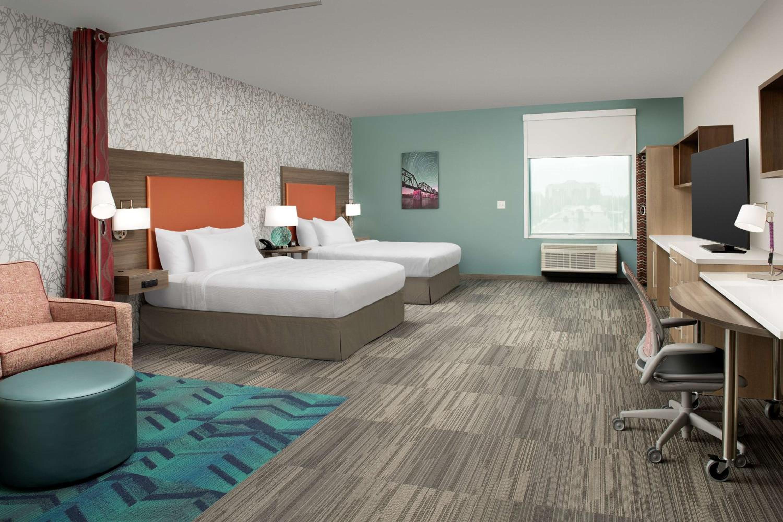 Queen Studio with Two Queen Beds - Mobility Access/Non-Smoking - Photo 3