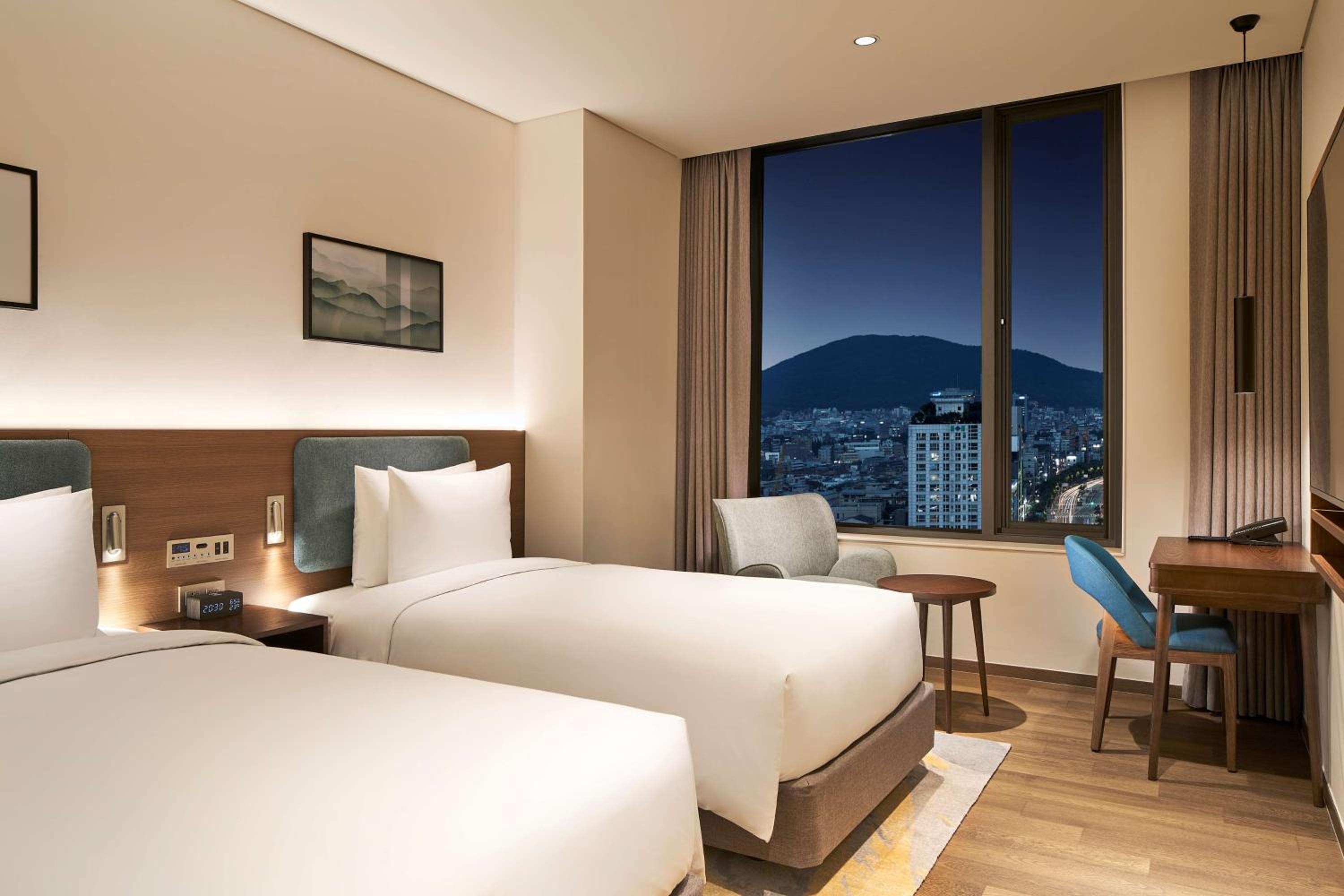 Twin Guest Room - Photo 1