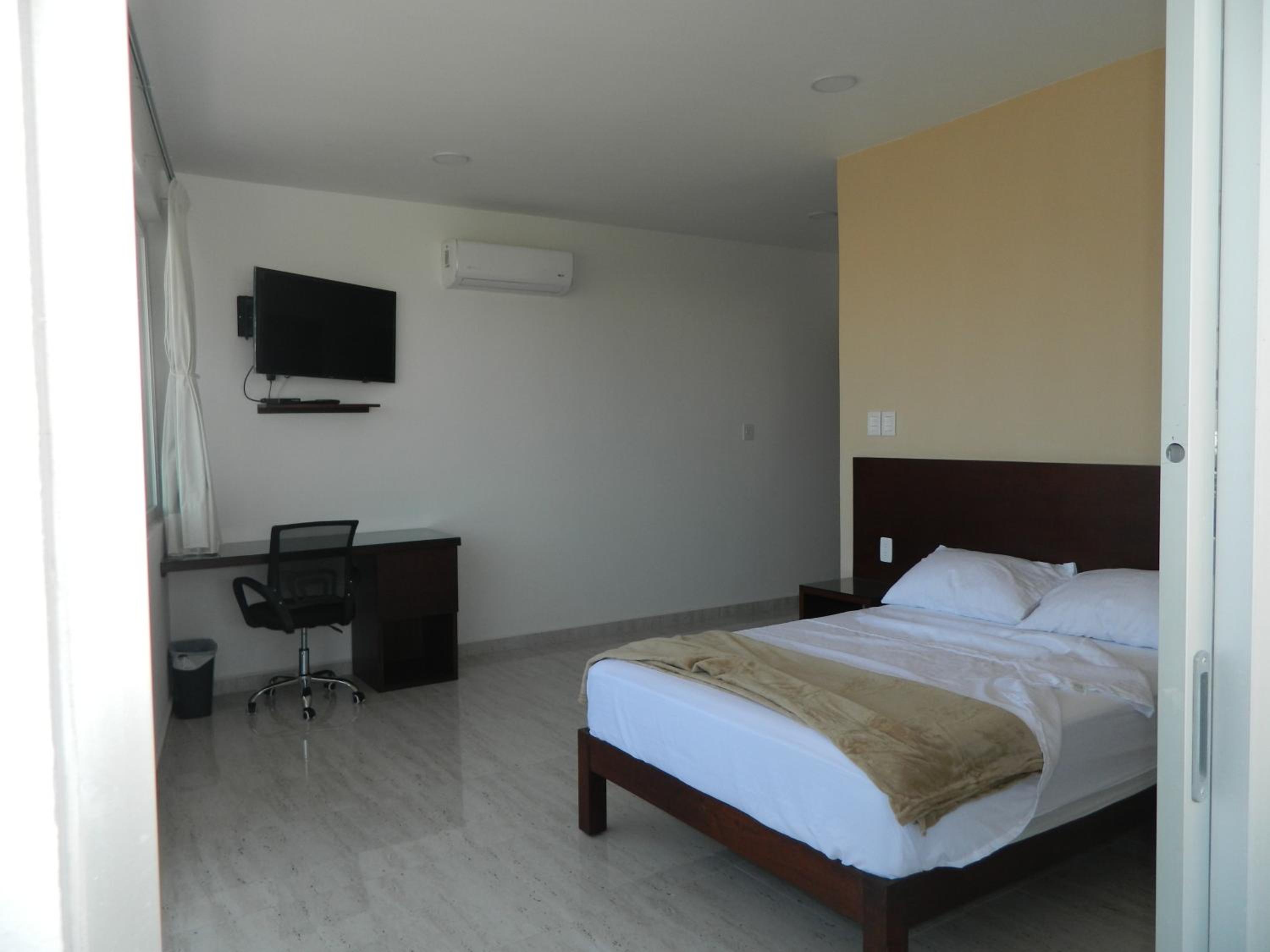 Suite With Balcony photo 1
