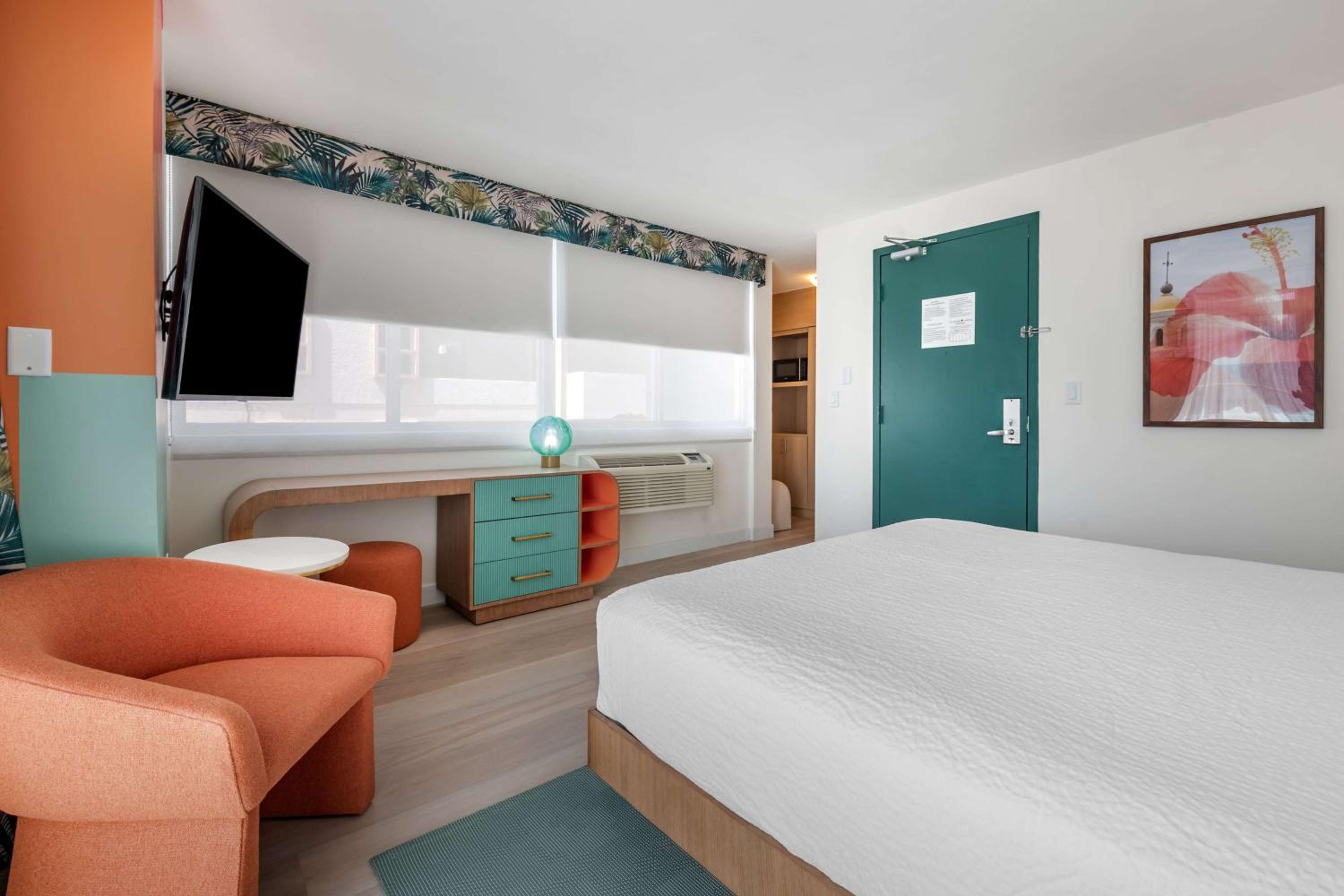 King Room - Green Tower - Photo 3