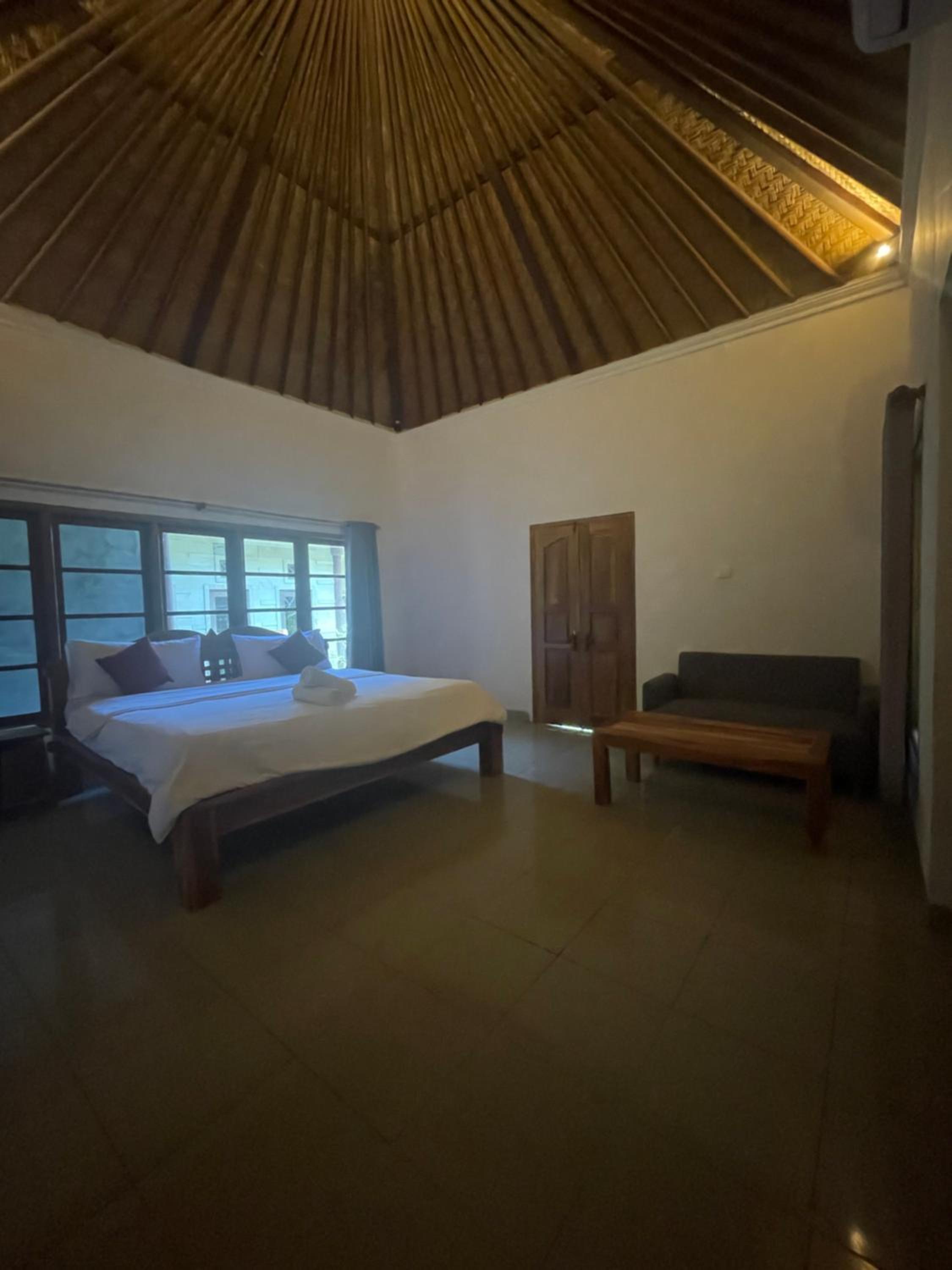One-Bedroom House photo 2