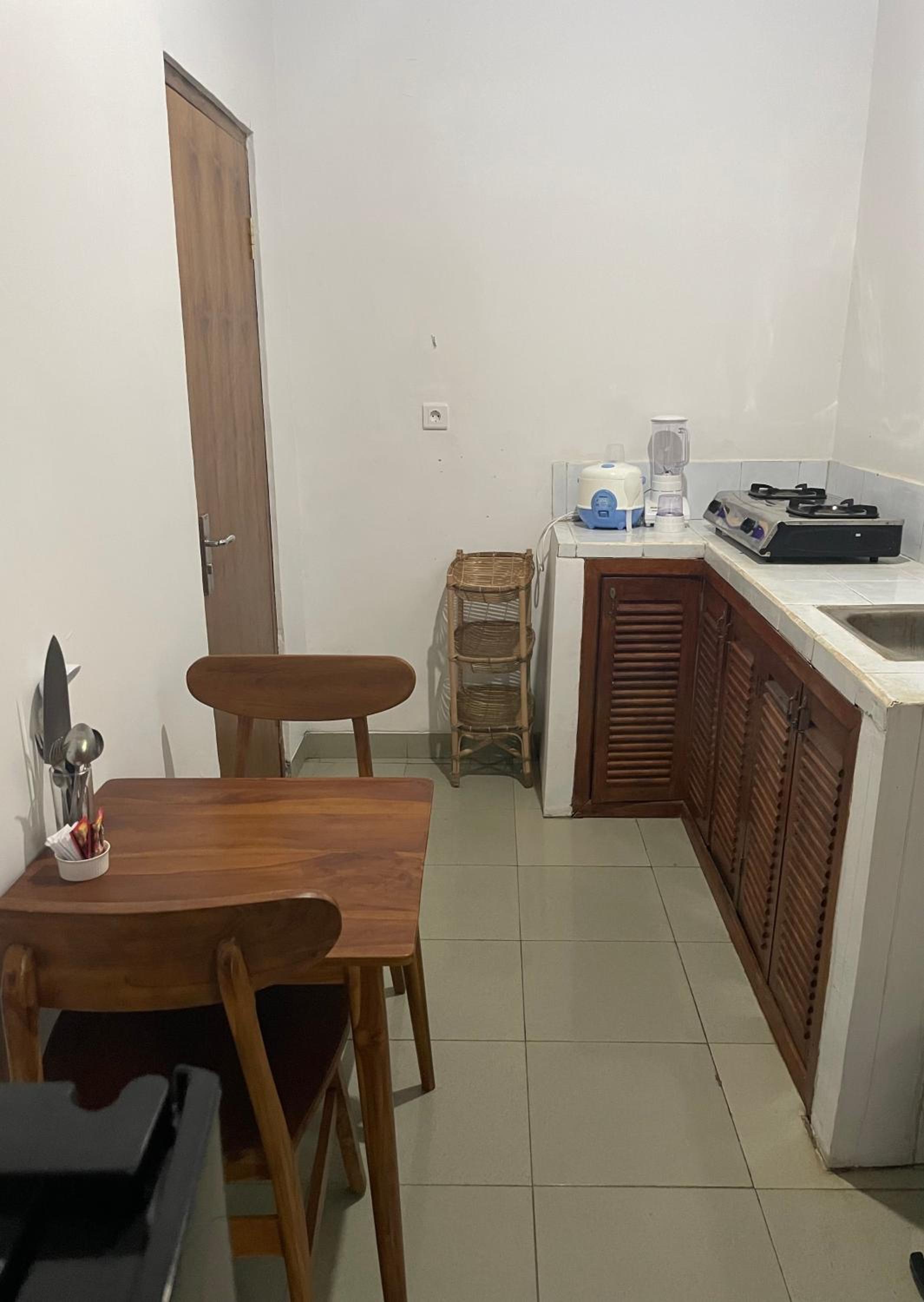 One-Bedroom House photo 2