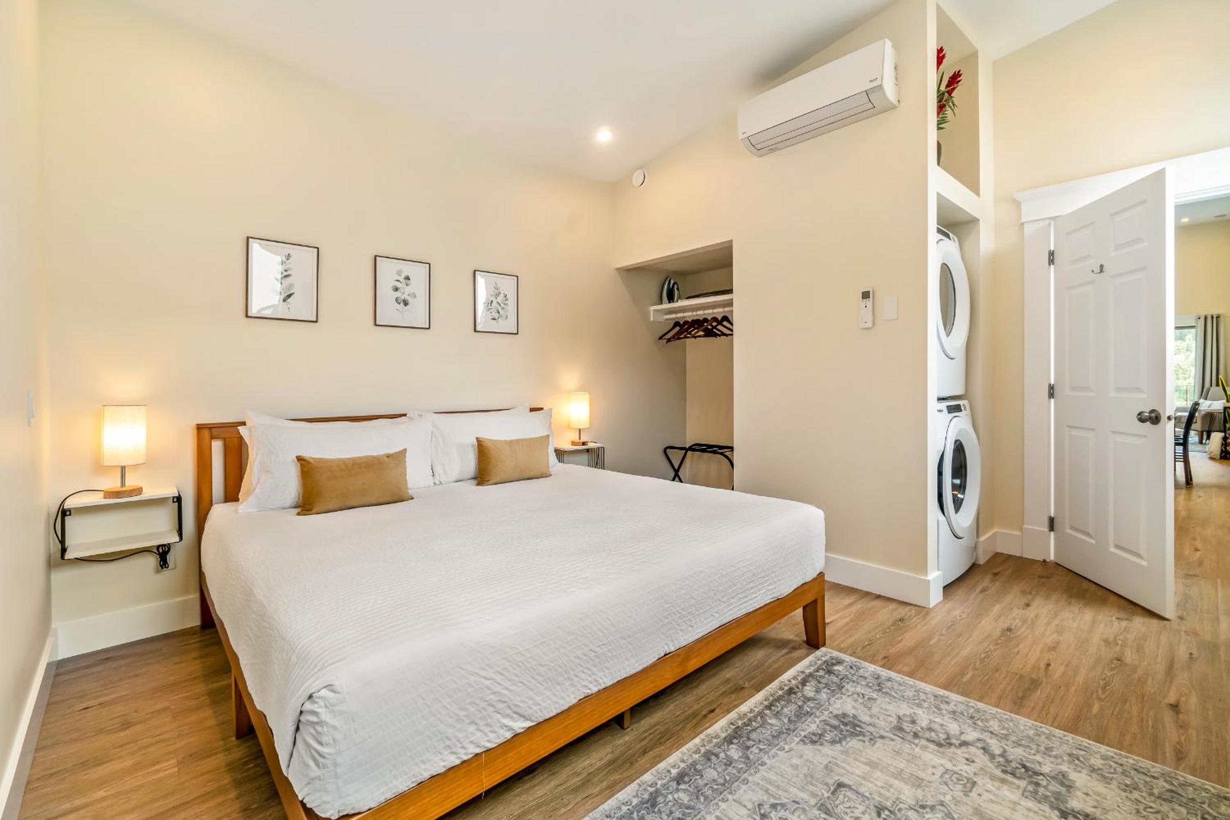 Junior Suite with Balcony photo 1