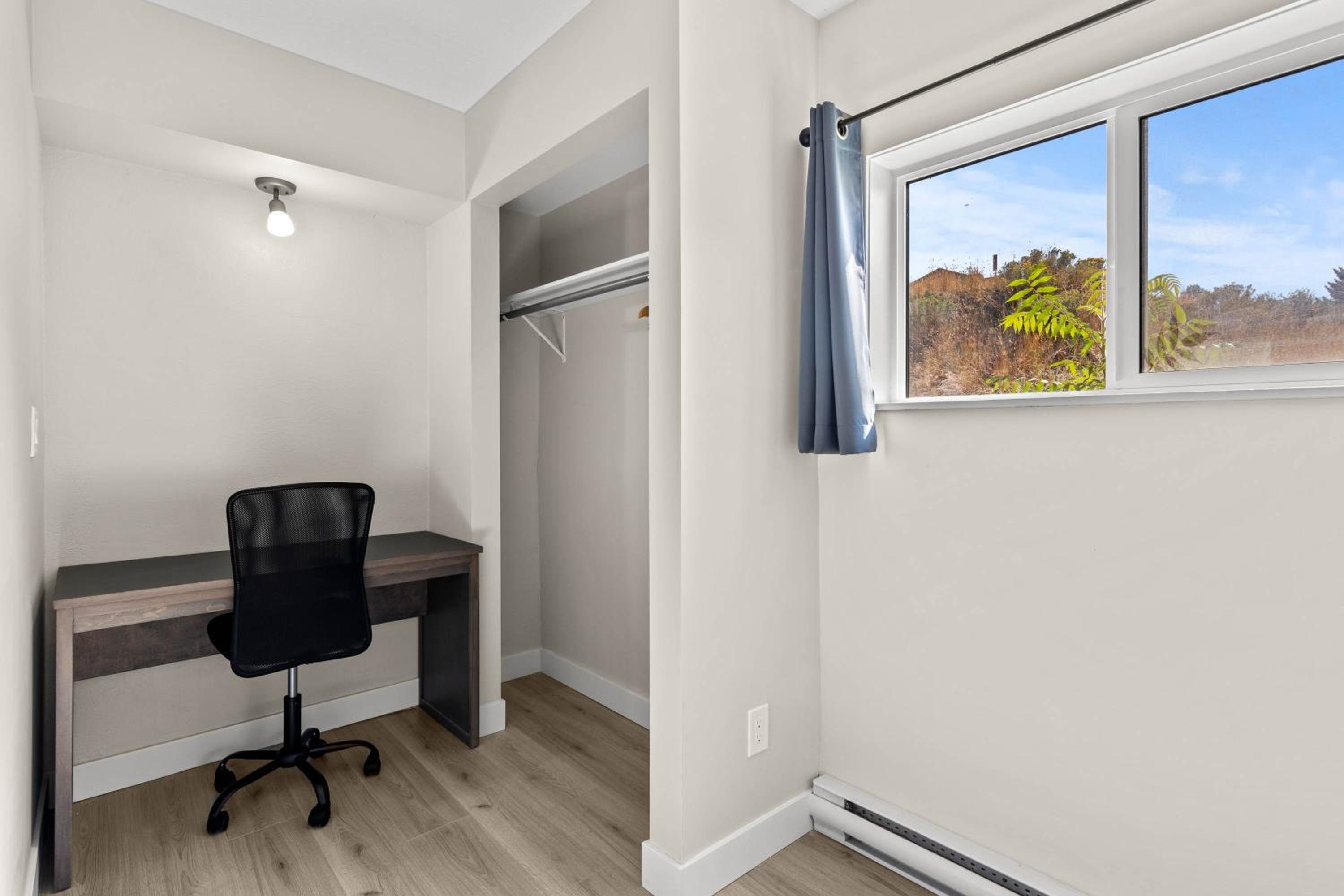 King Suite - Photo 2
