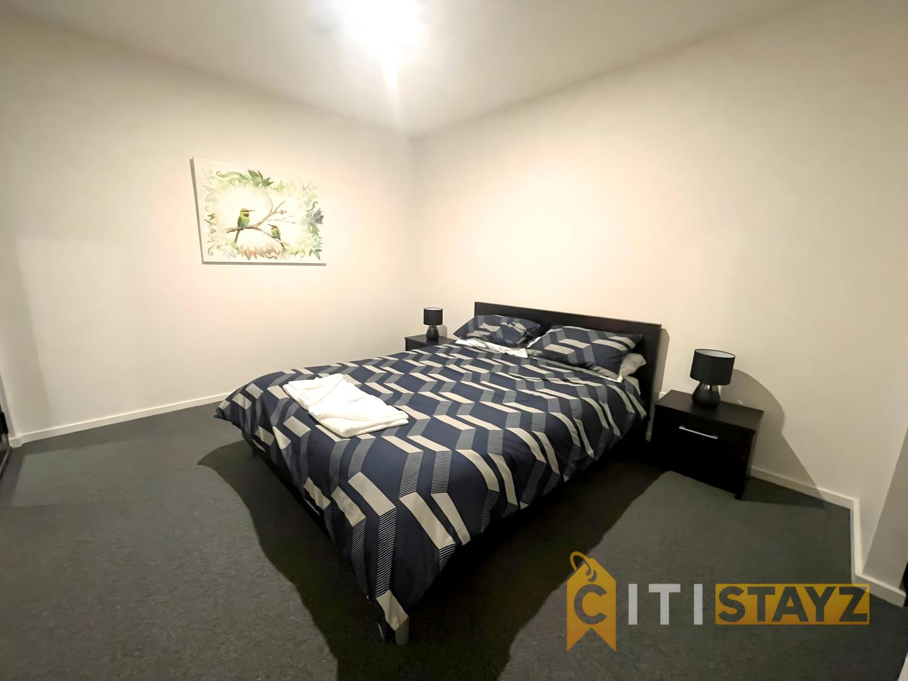 One-Bedroom Apartment photo 3