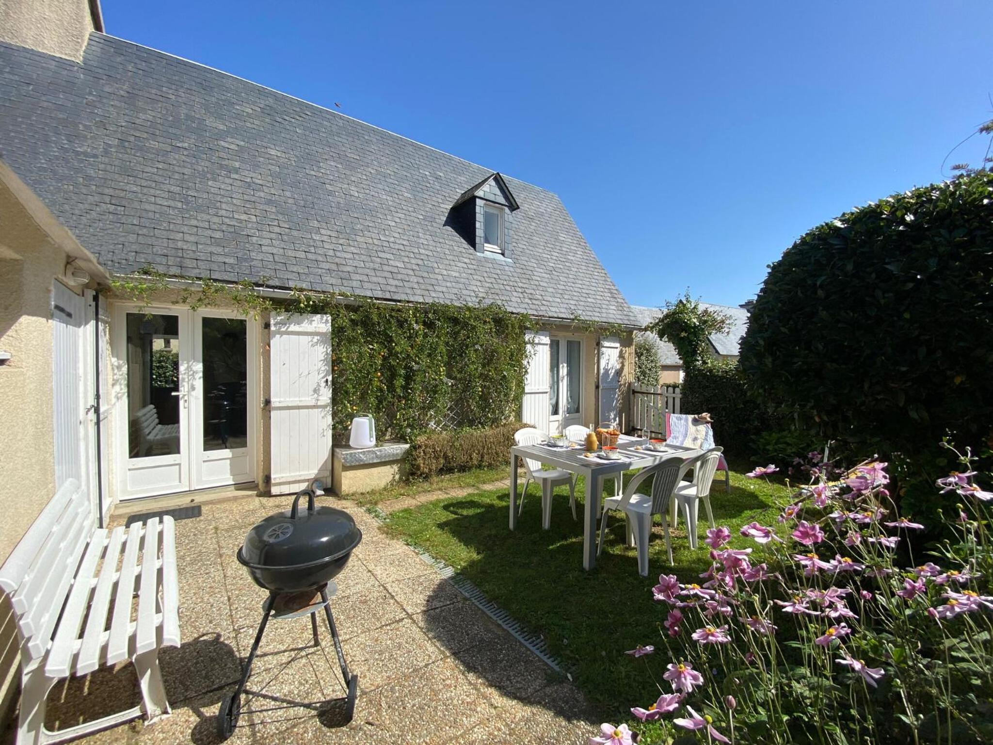 Two-Bedroom Holiday Home photo 2