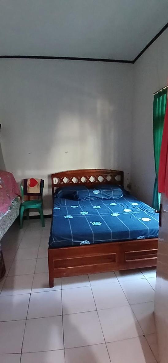 One-Bedroom House photo 1