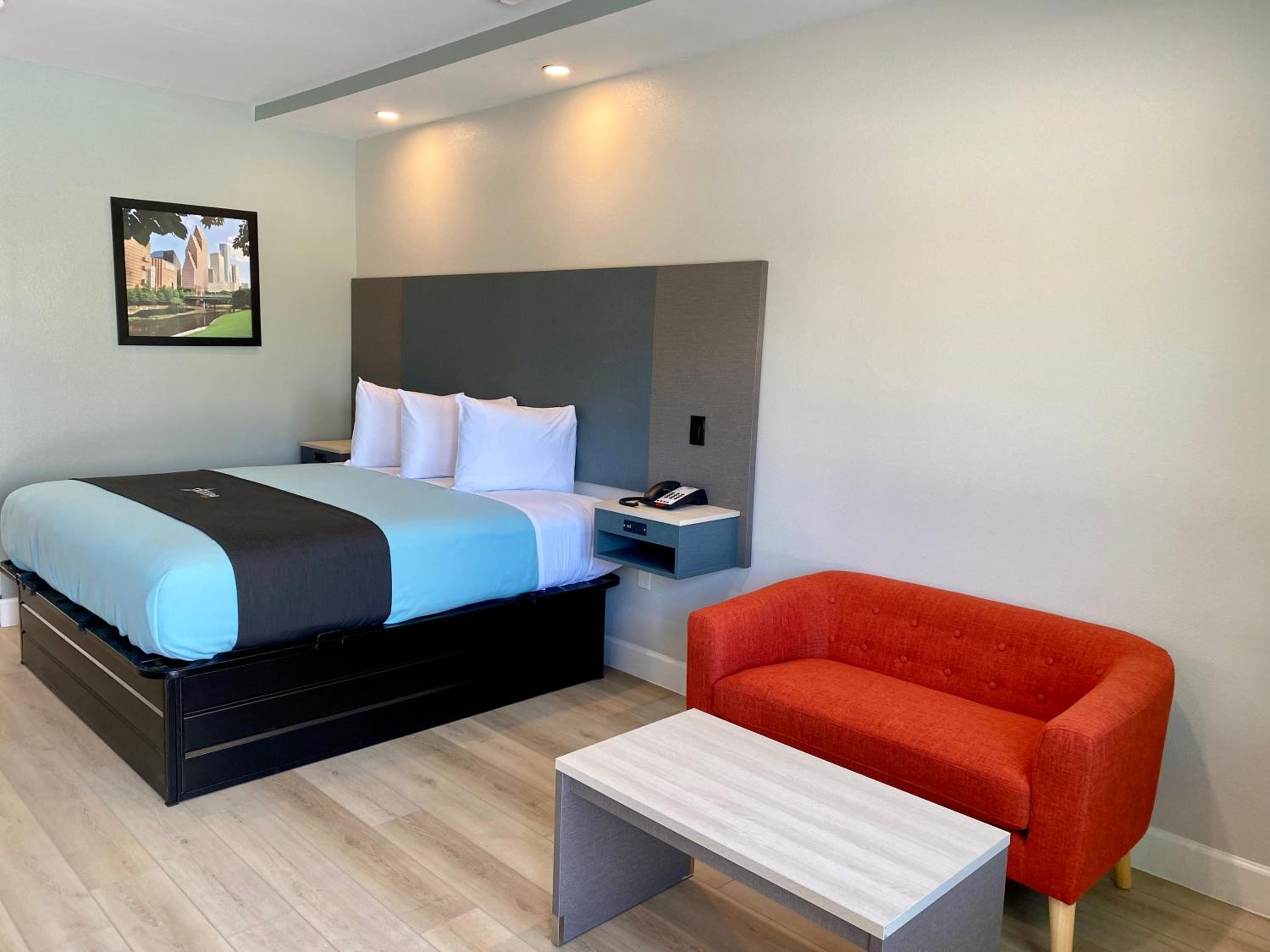King Suite - Photo 18