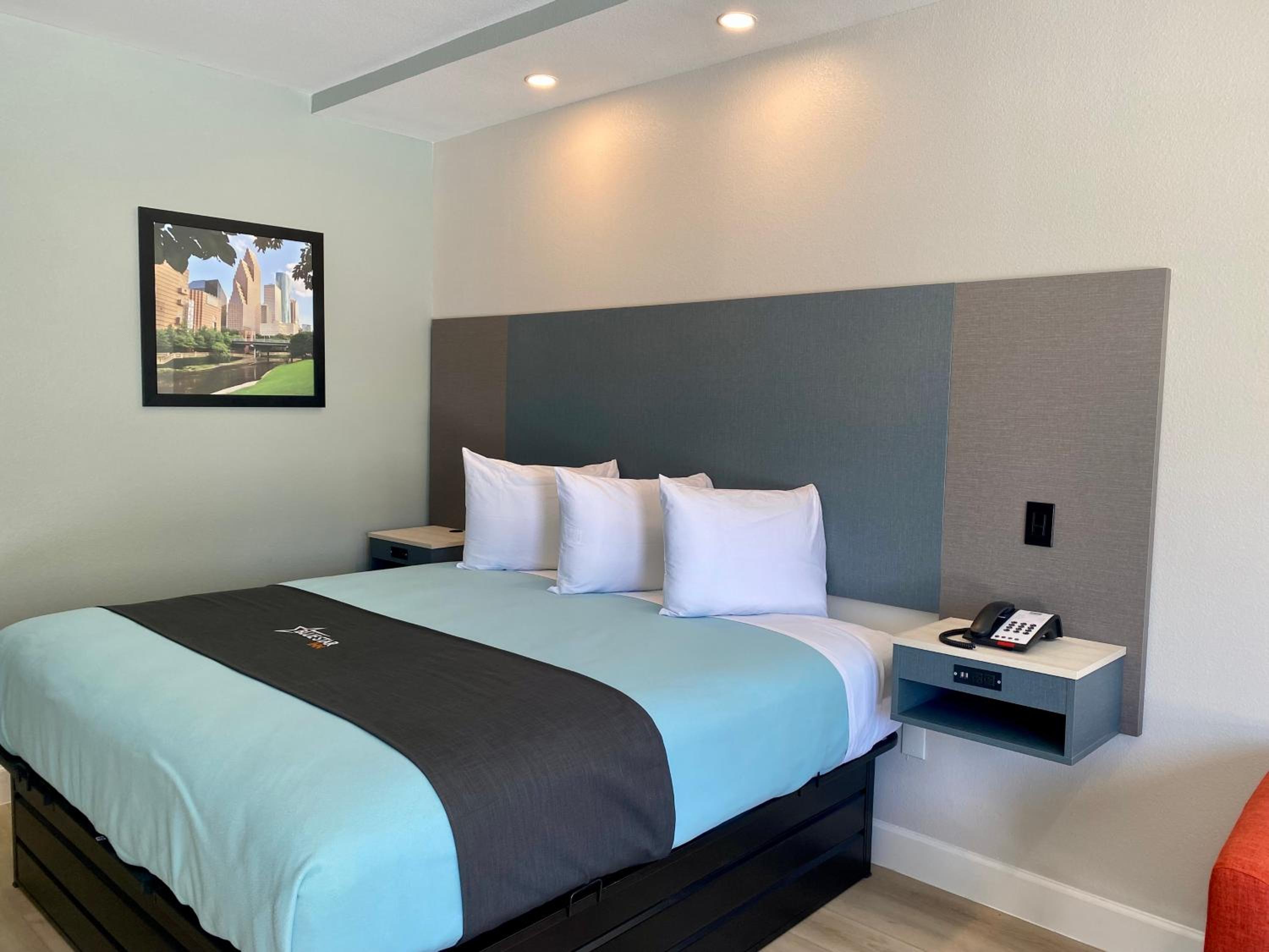 King Suite - Photo 22