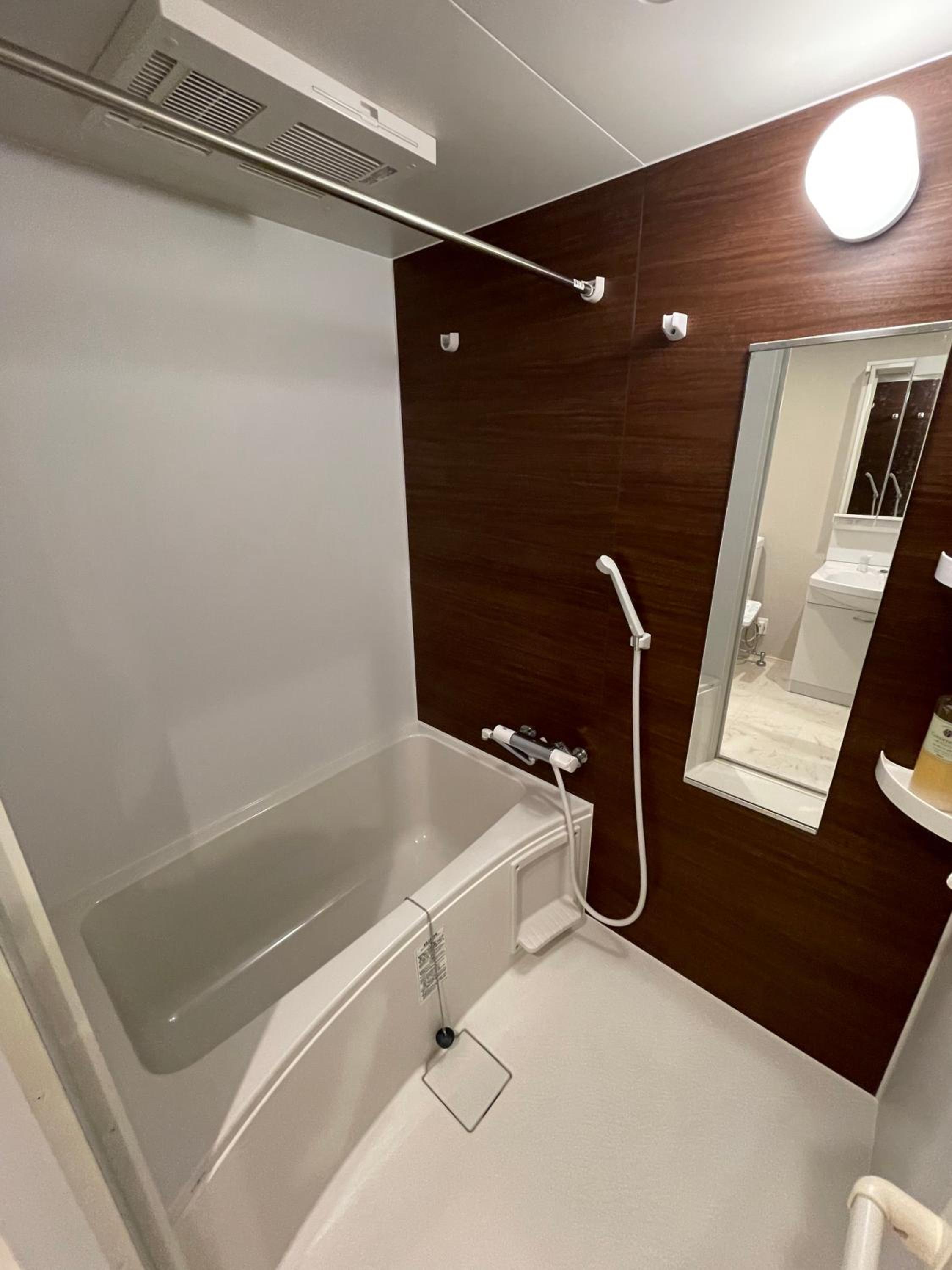 Double Room - Photo 8