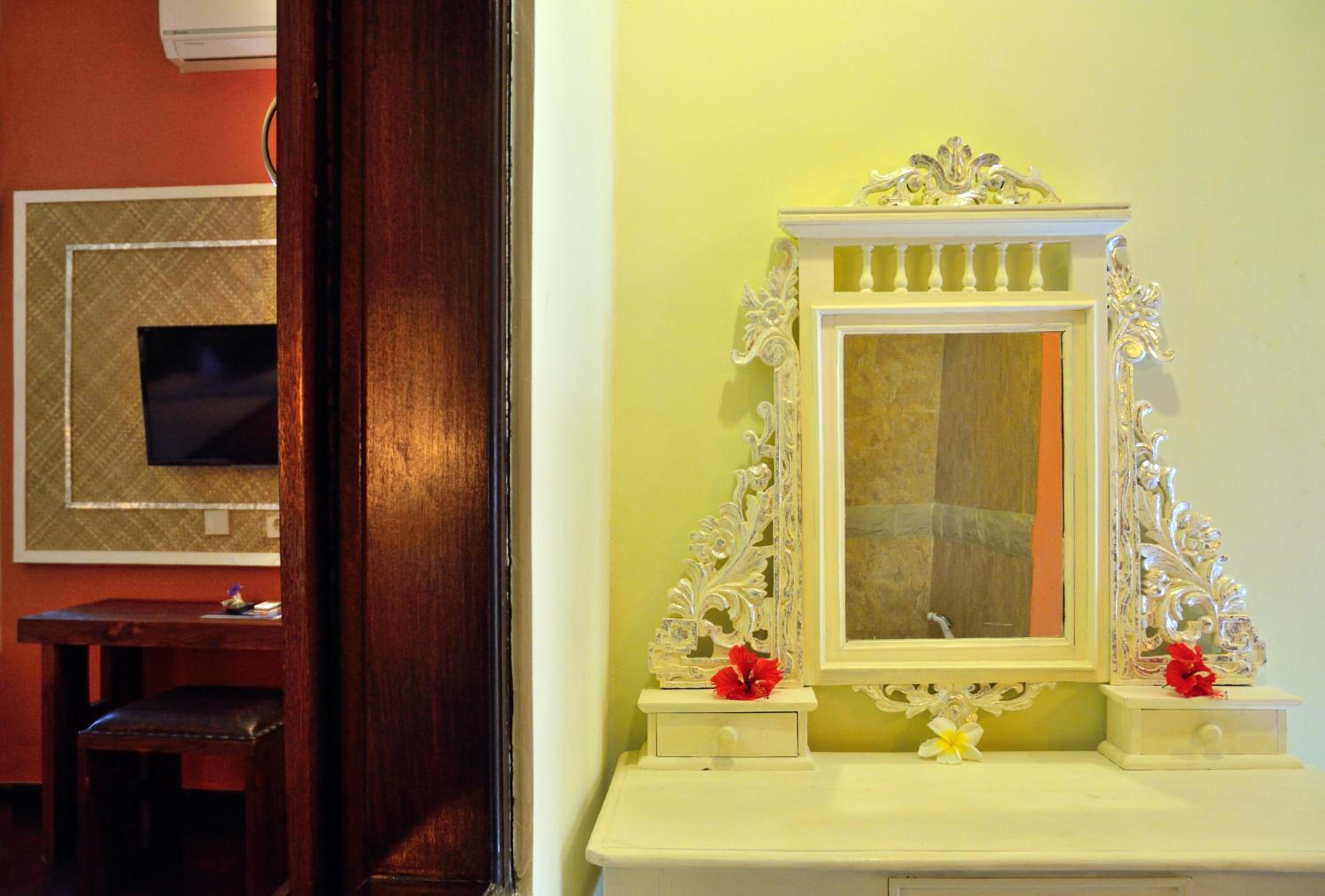 Private Bungalow - Photo 8