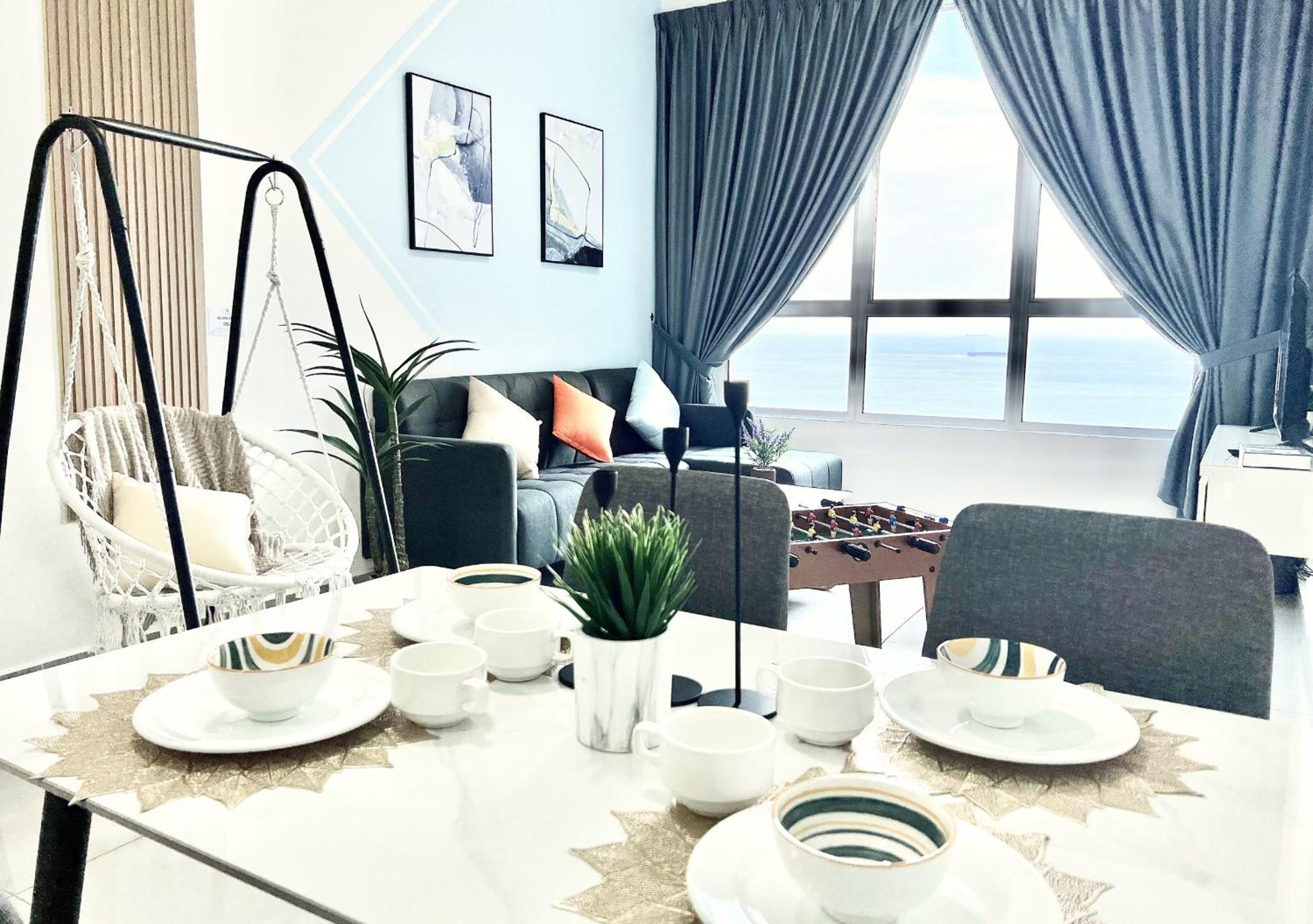 Apartment with Sea View - Photo 4