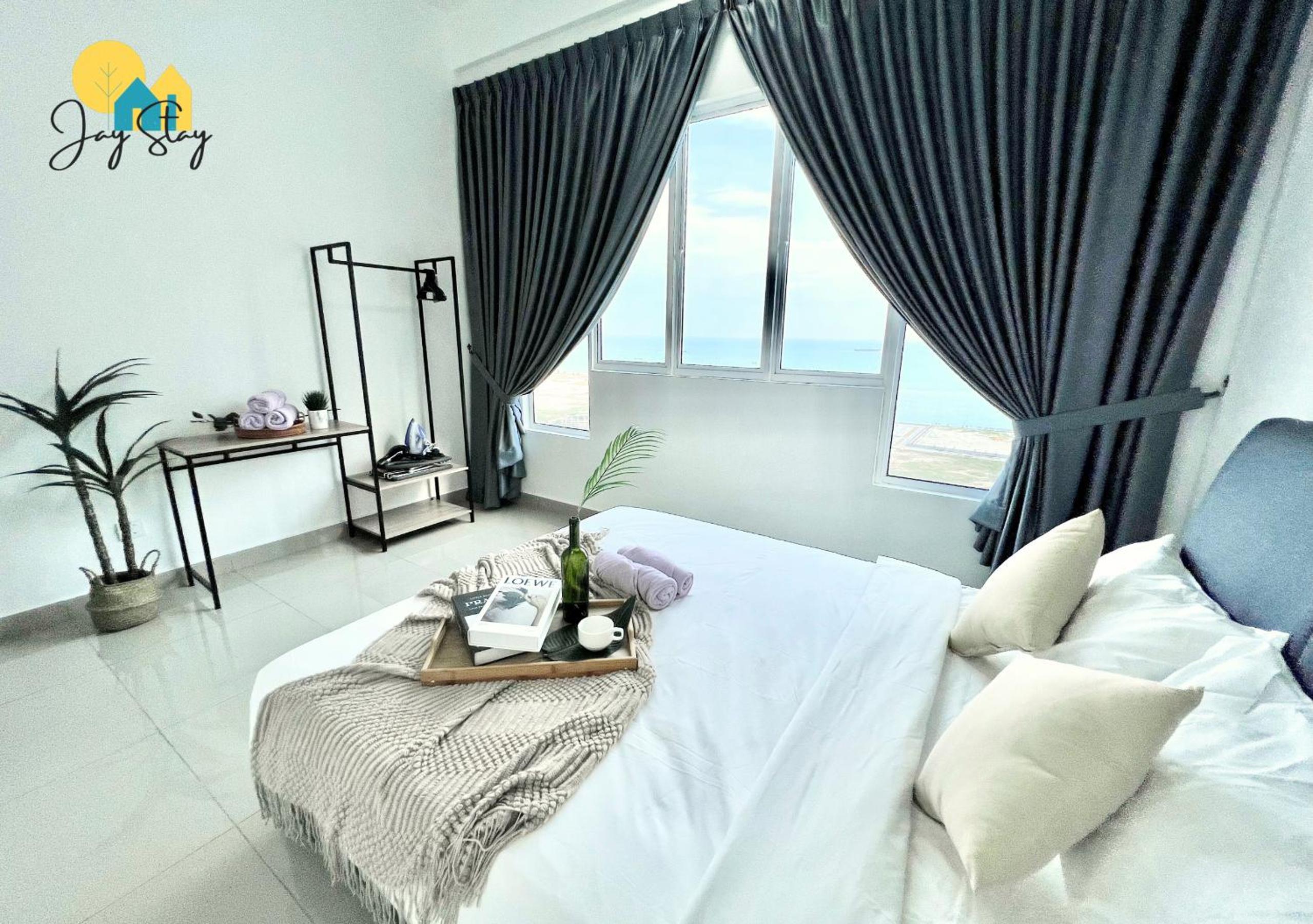 Apartment with Sea View - Photo 15