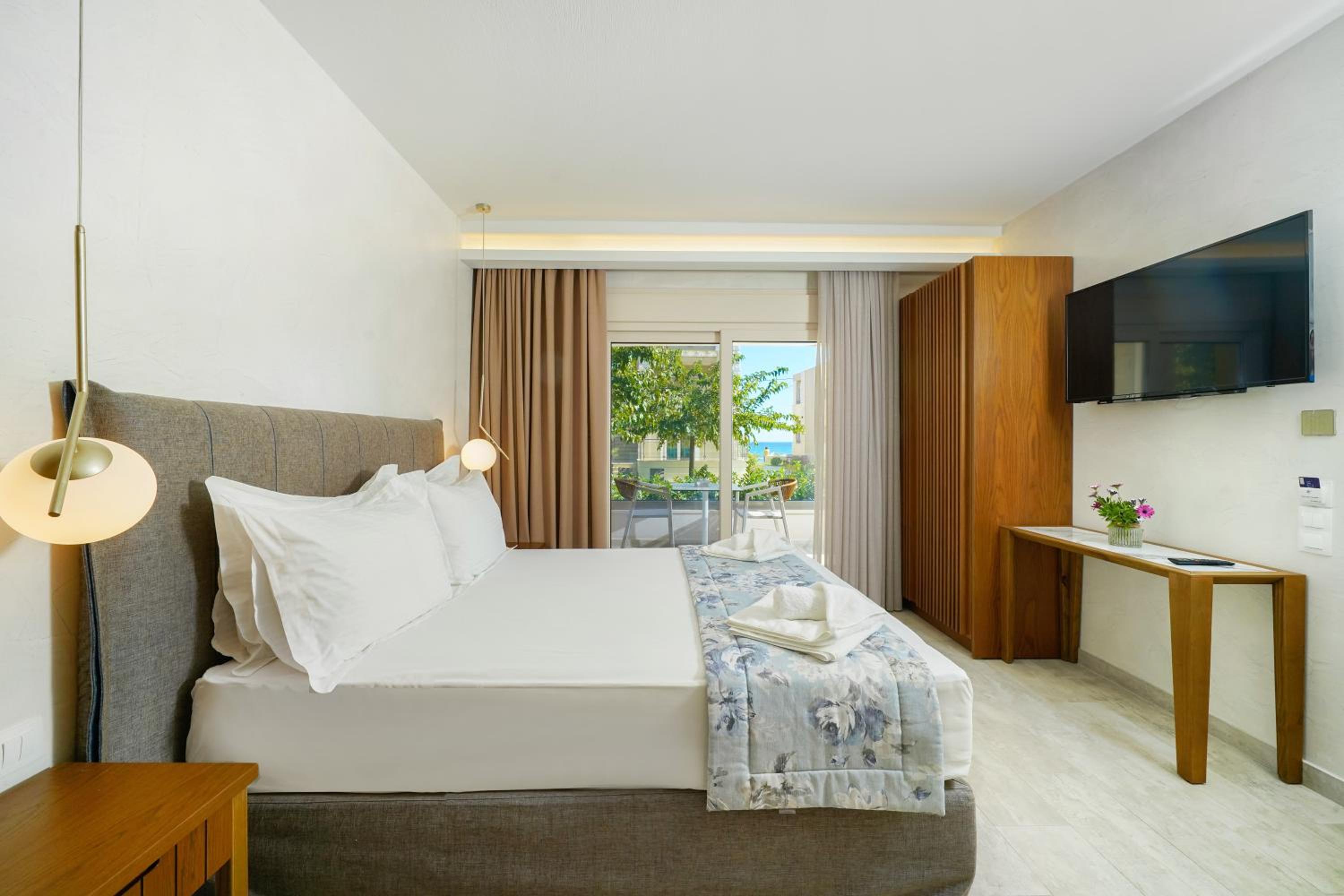 Superior Double Room photo 2