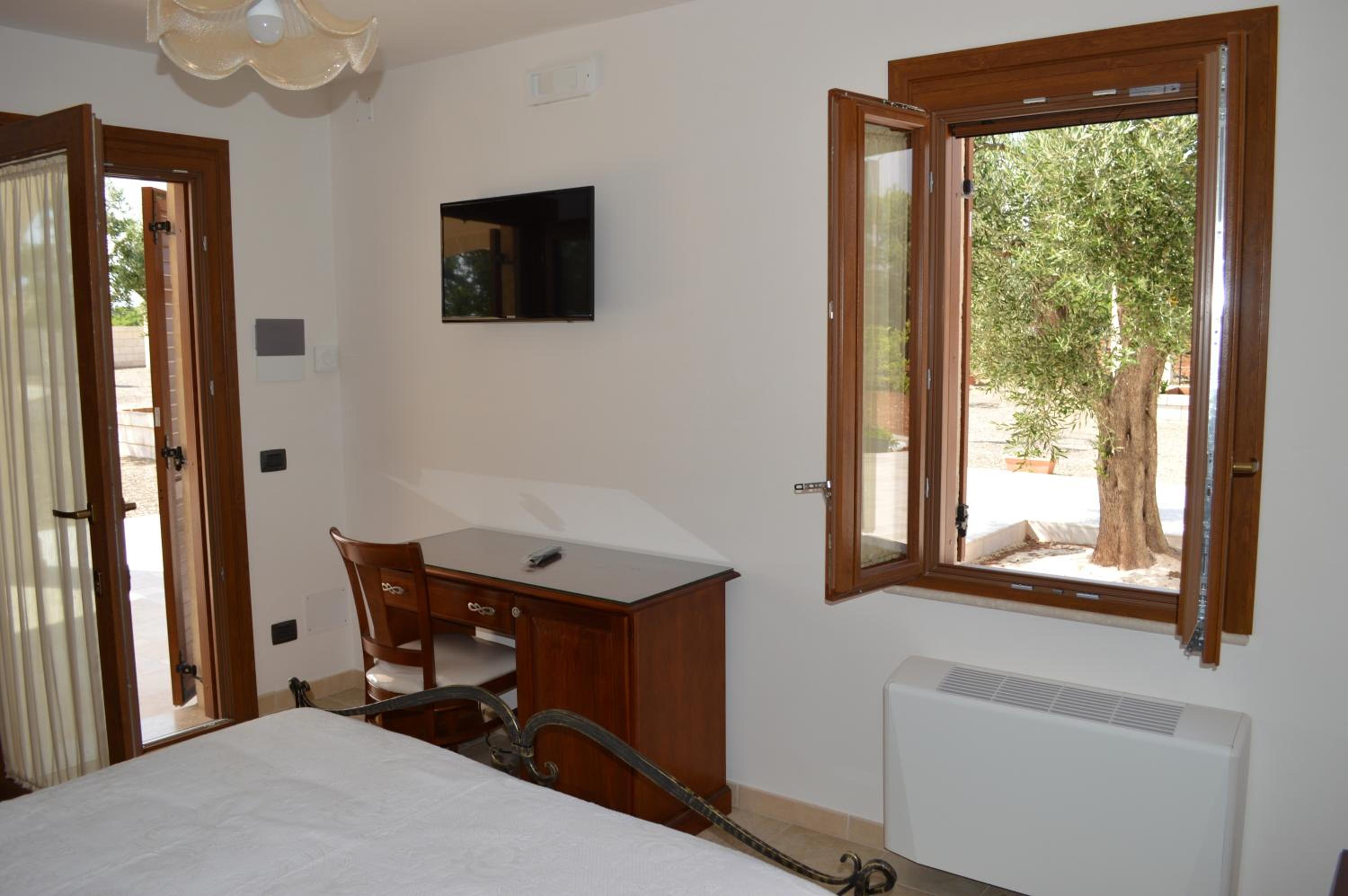Comfort Double Room with Garden View - Photo 1