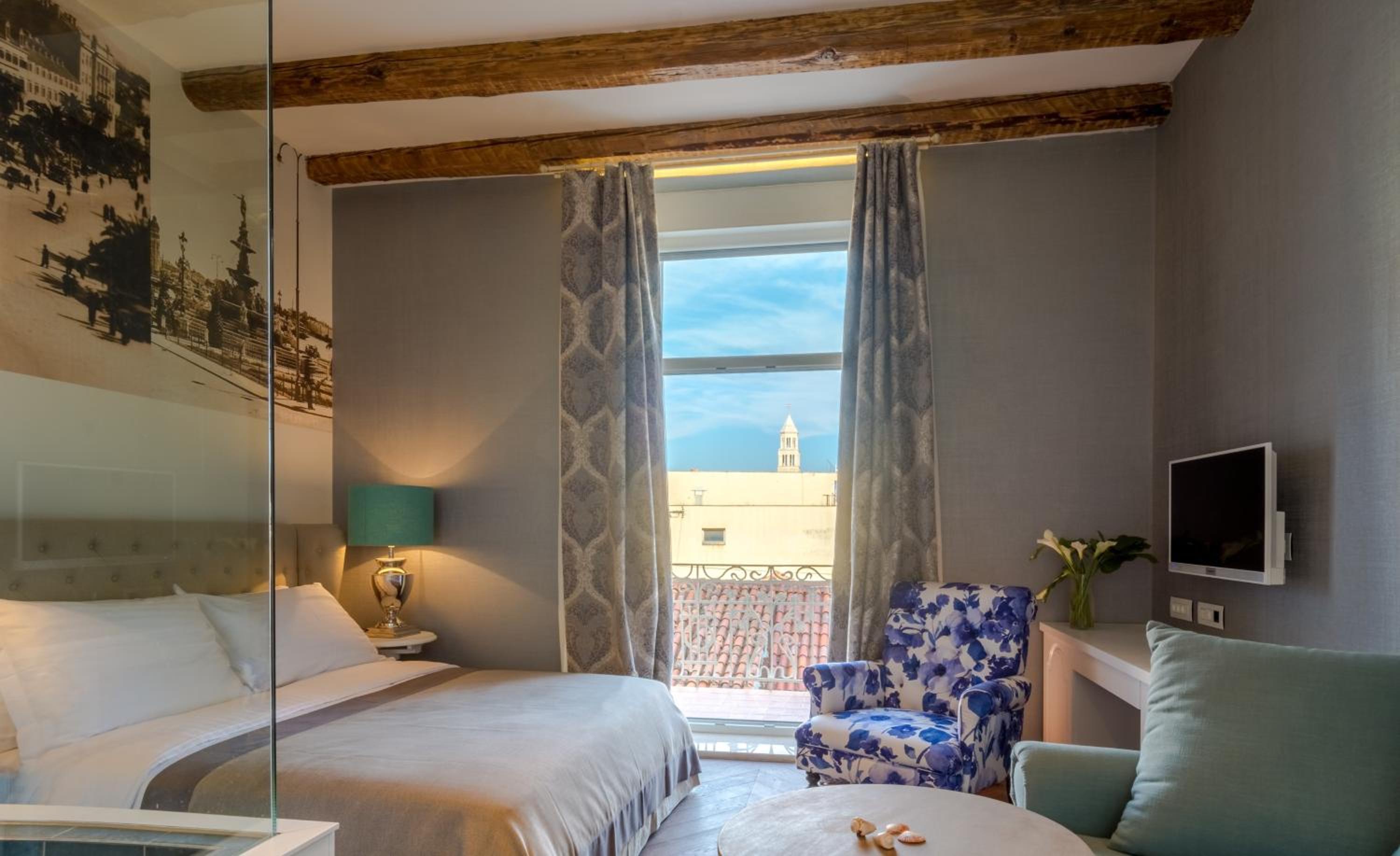 Double Room with Balcony photo 1