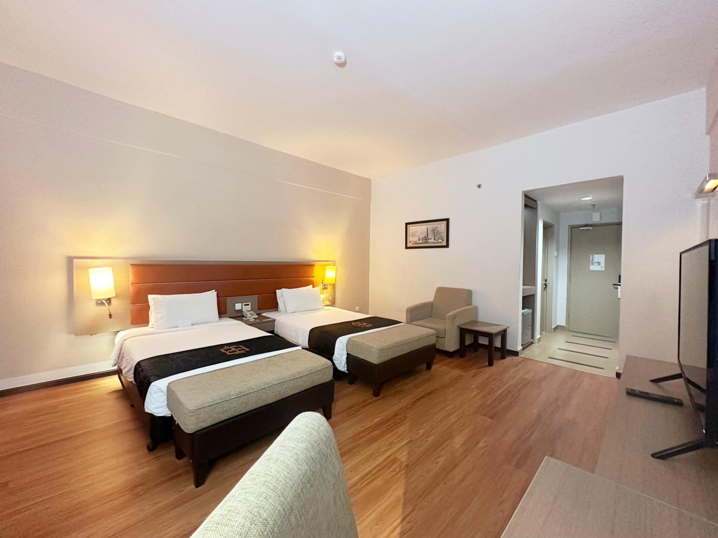Superior Twin Room