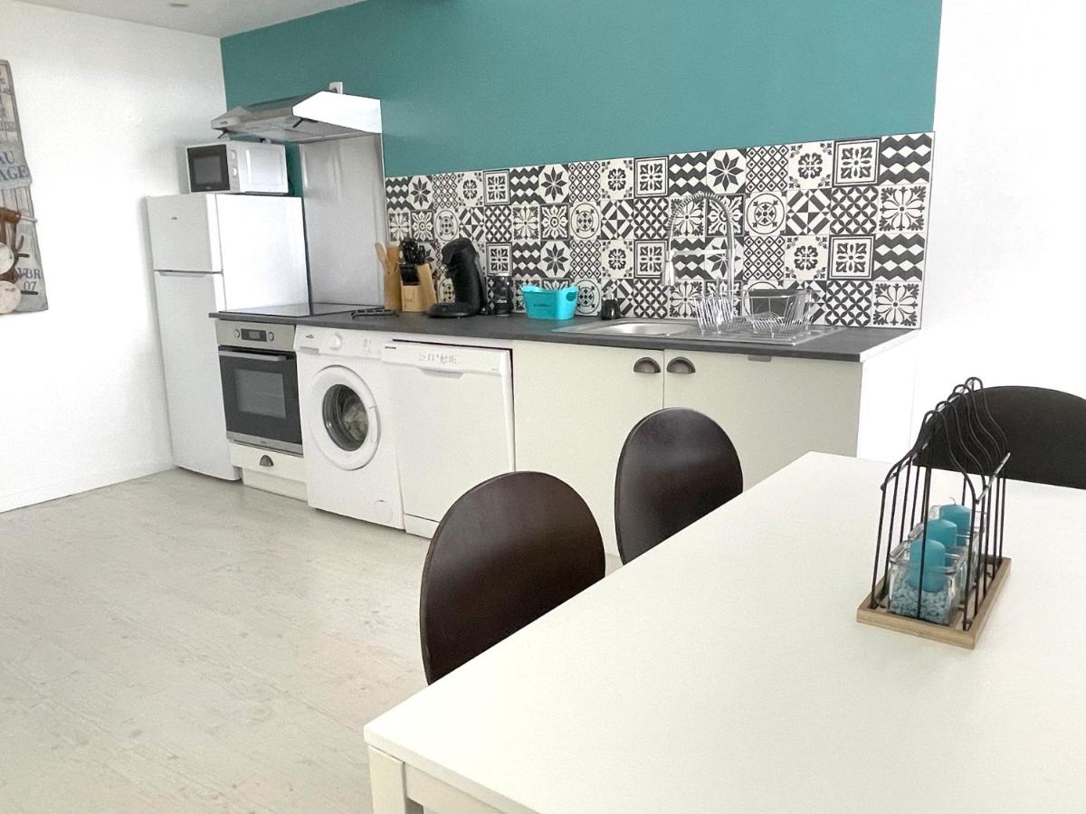 Apartment - Ground Floor photo 2