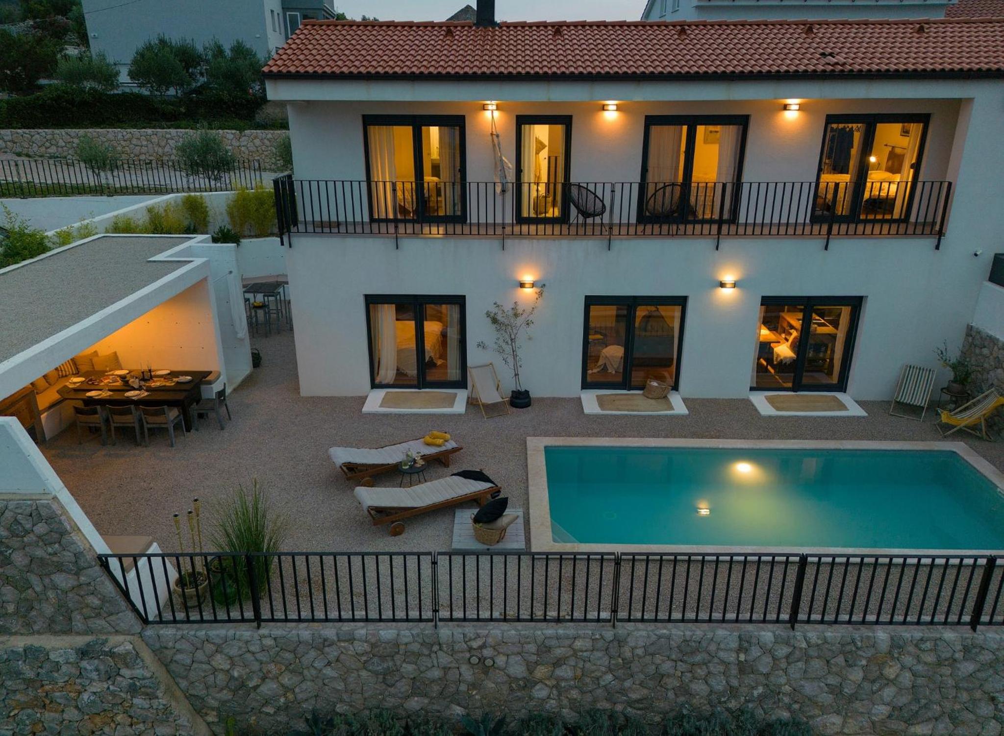 Villa with Private Pool photo 2