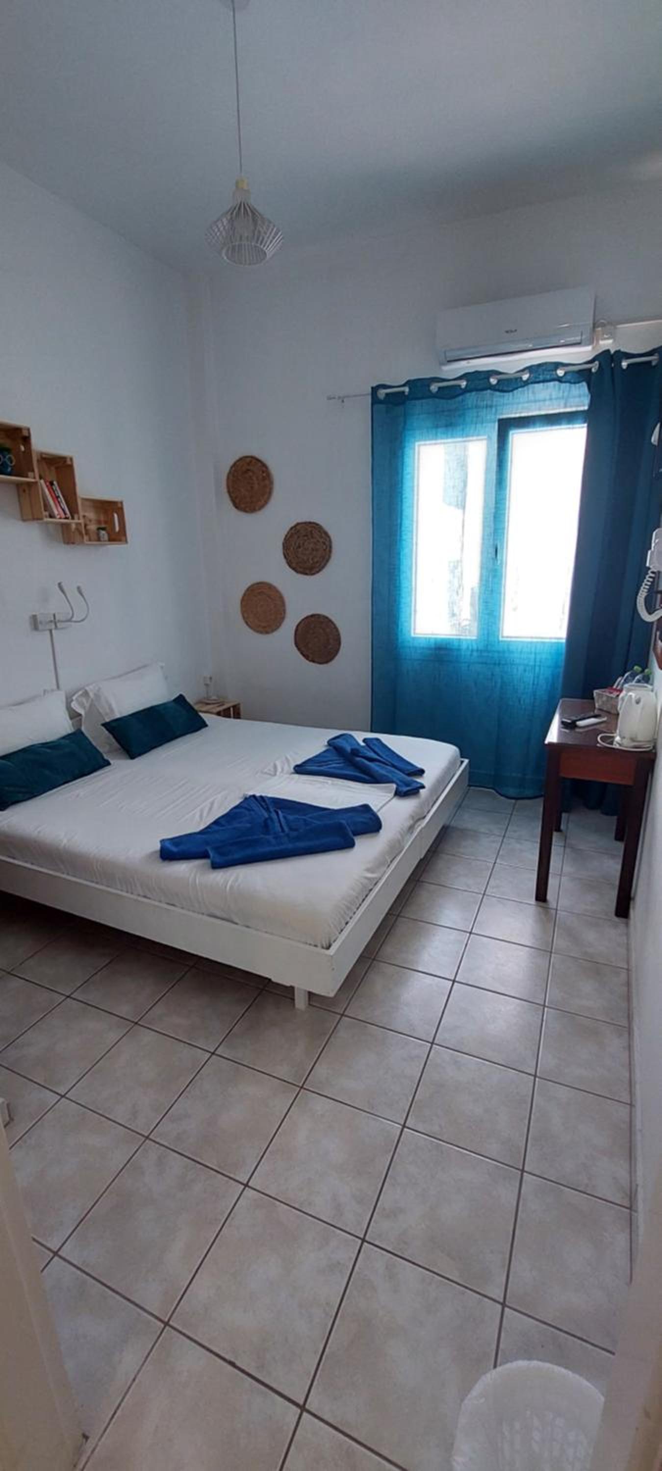 Budget Double Room photo 2