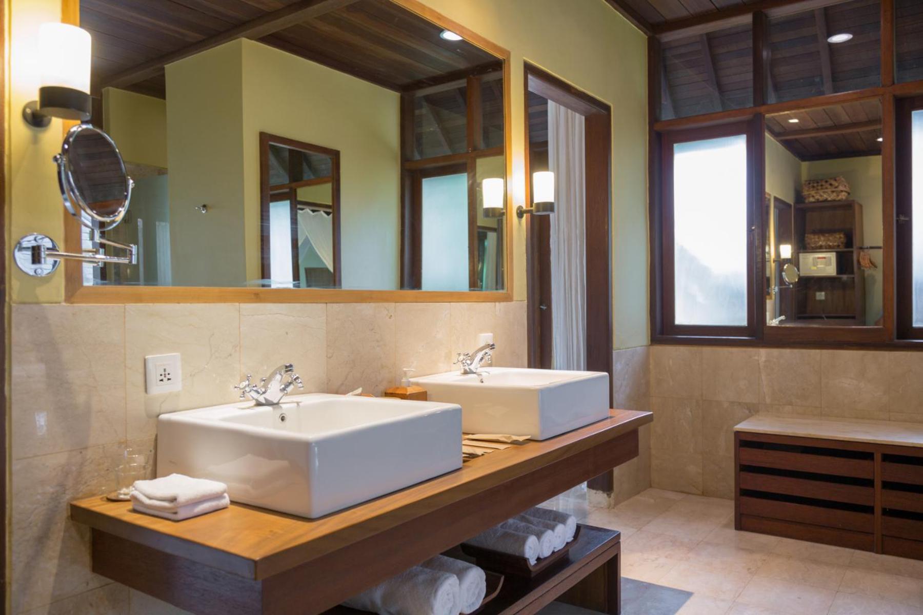 Courtyard Pool Villa - Photo 11