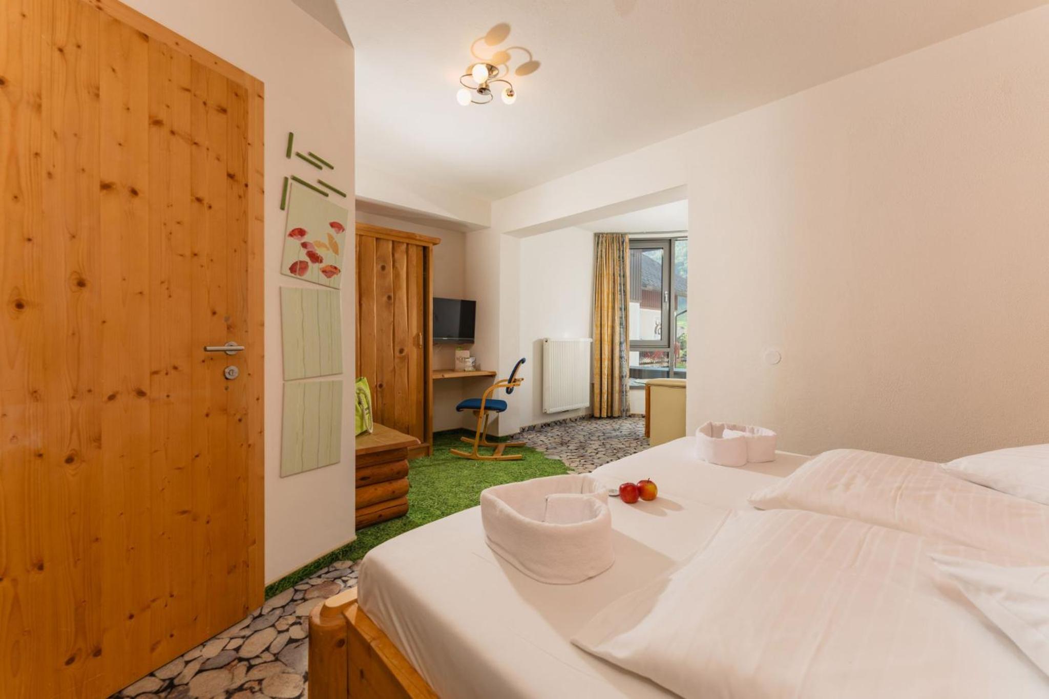 Standard Double Room photo 2