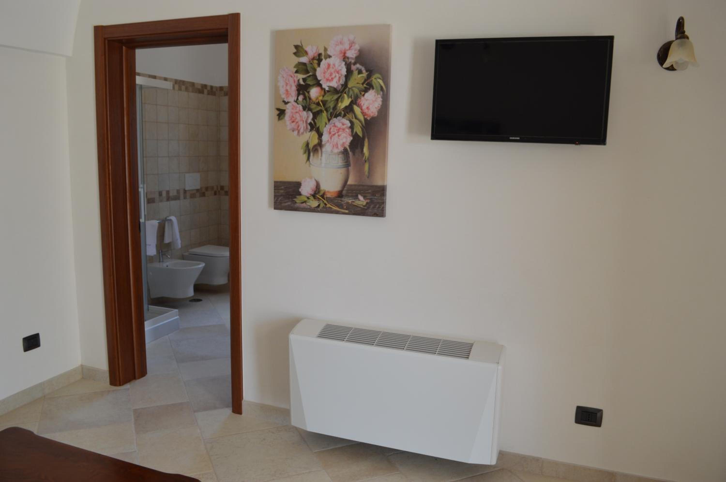 Triple Room with Garden View - Photo 1