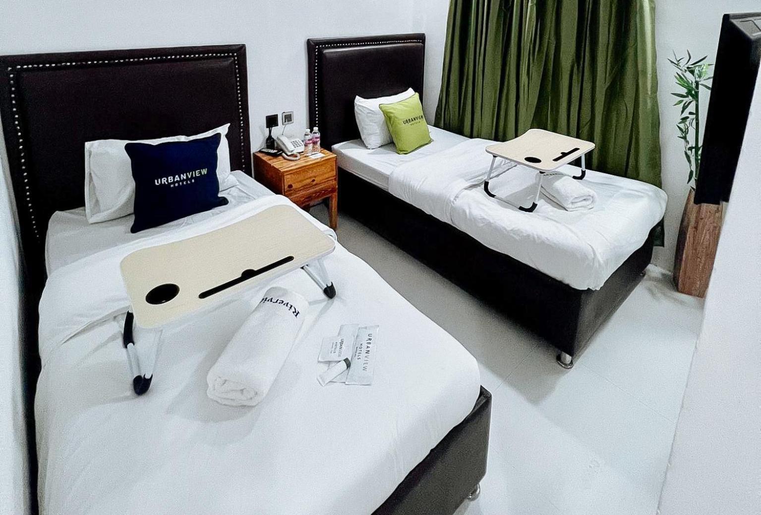 Twin Room - Photo 3