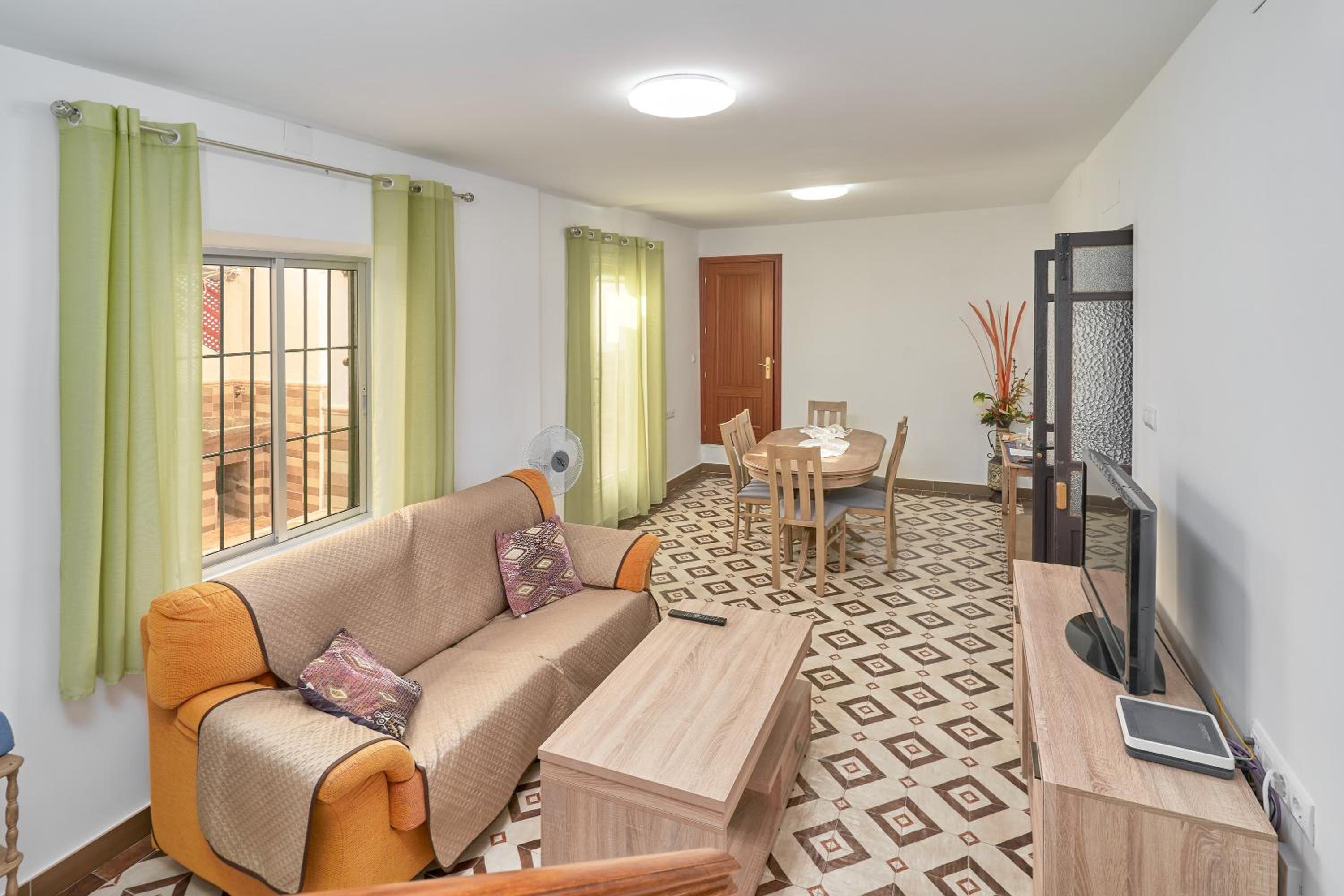 Casa de tres habitaciones