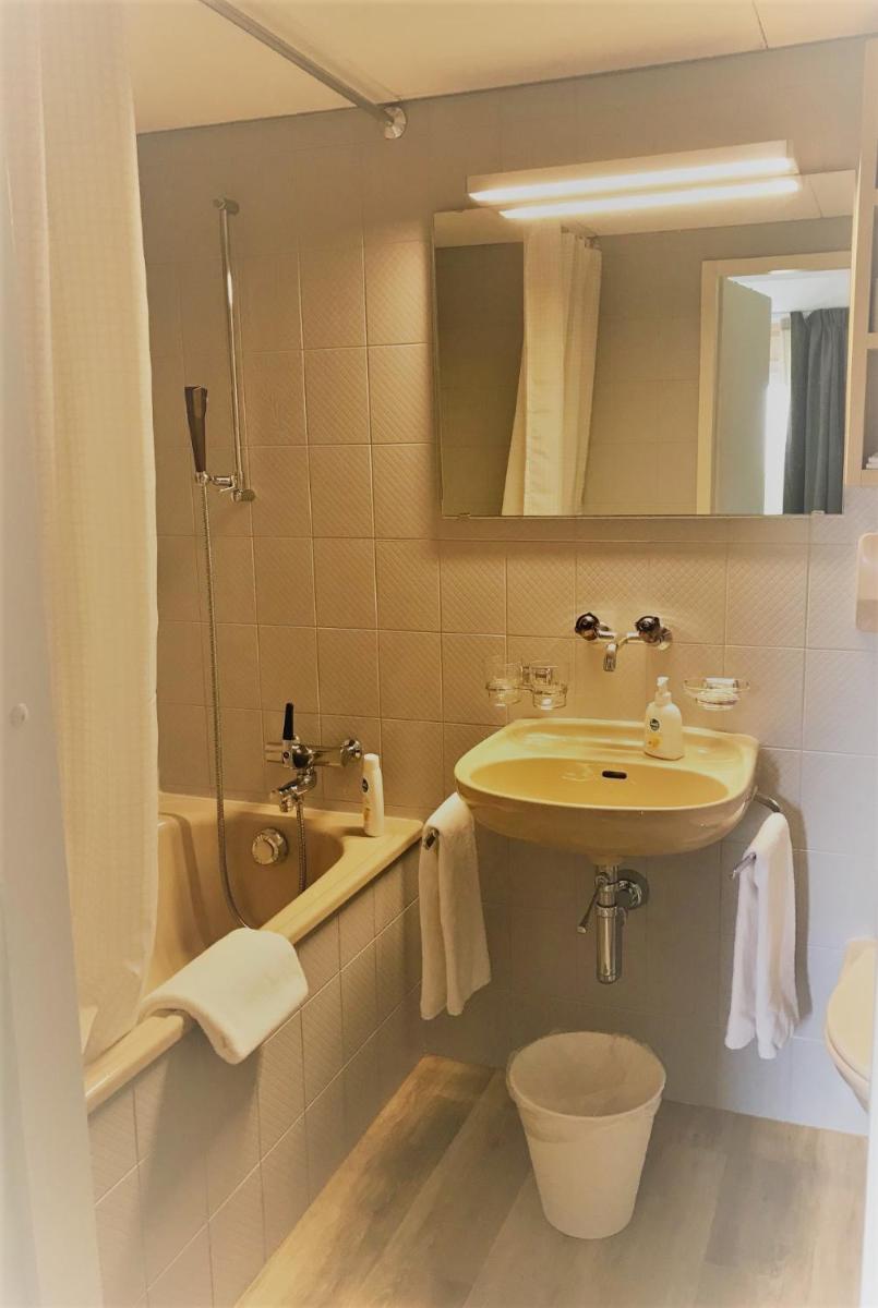 Single Room photo 2