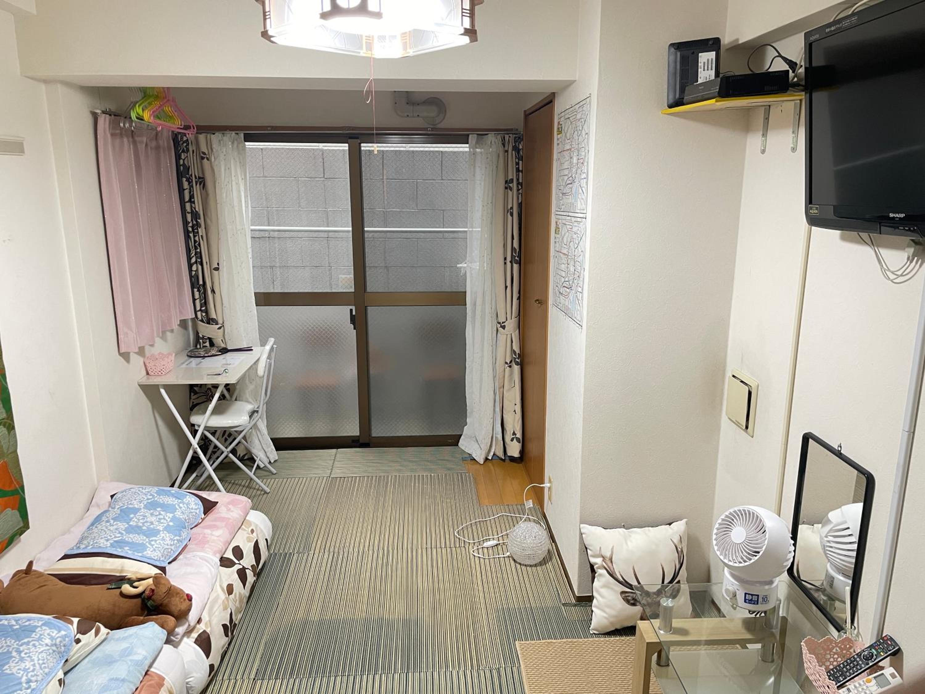 Apartment photo 1