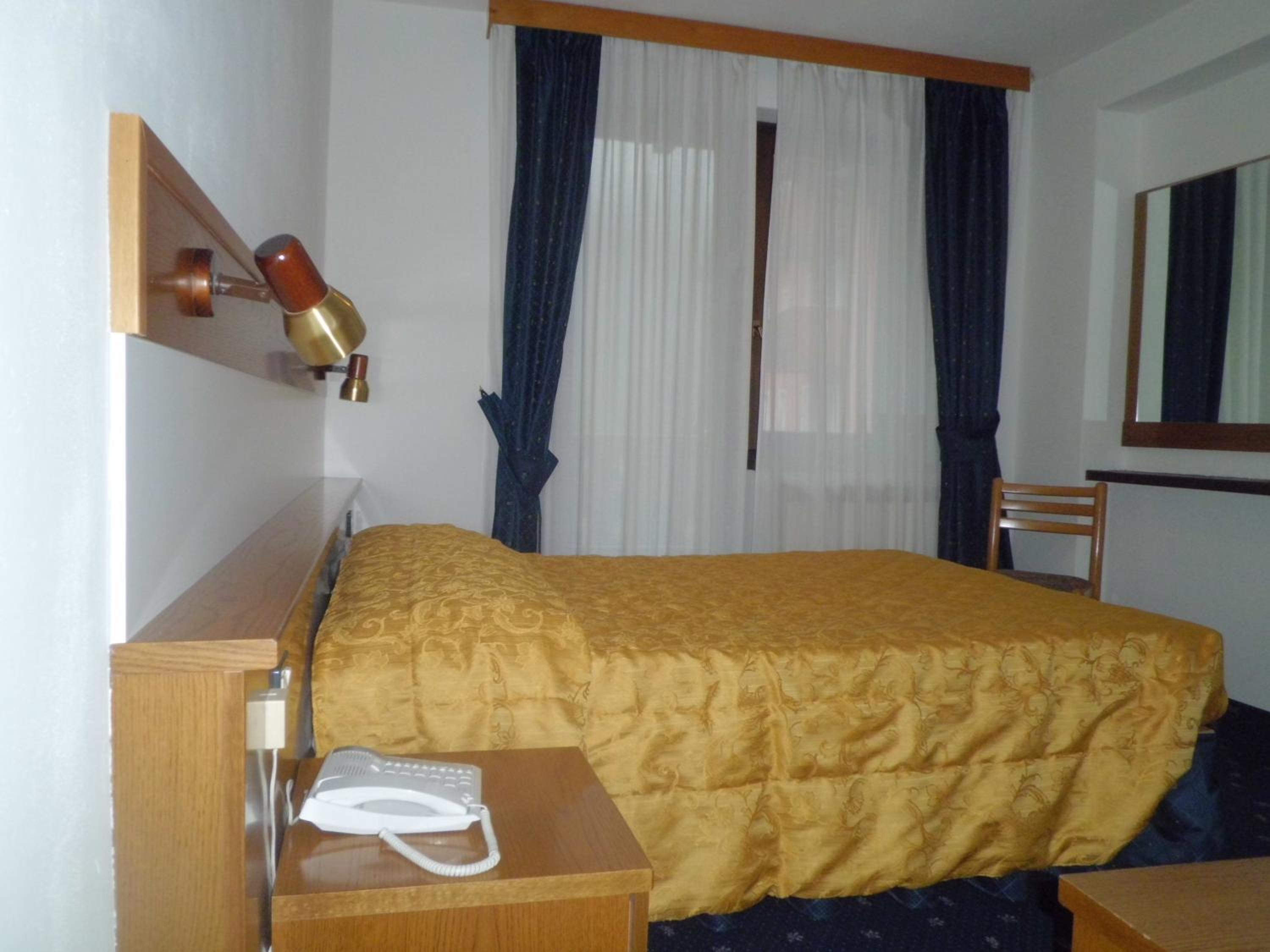 Single Room photo 1