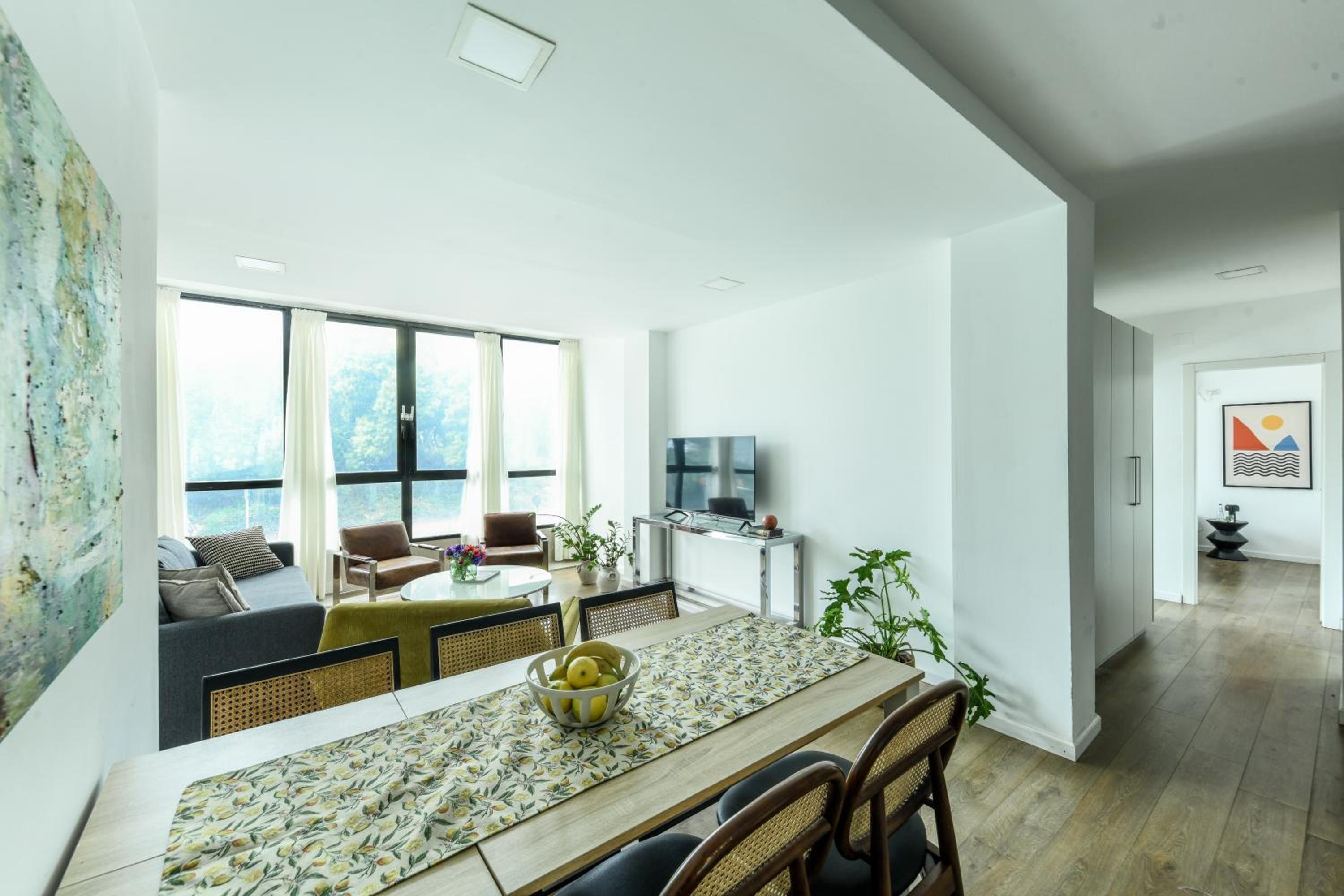 Apartment - Photo 4