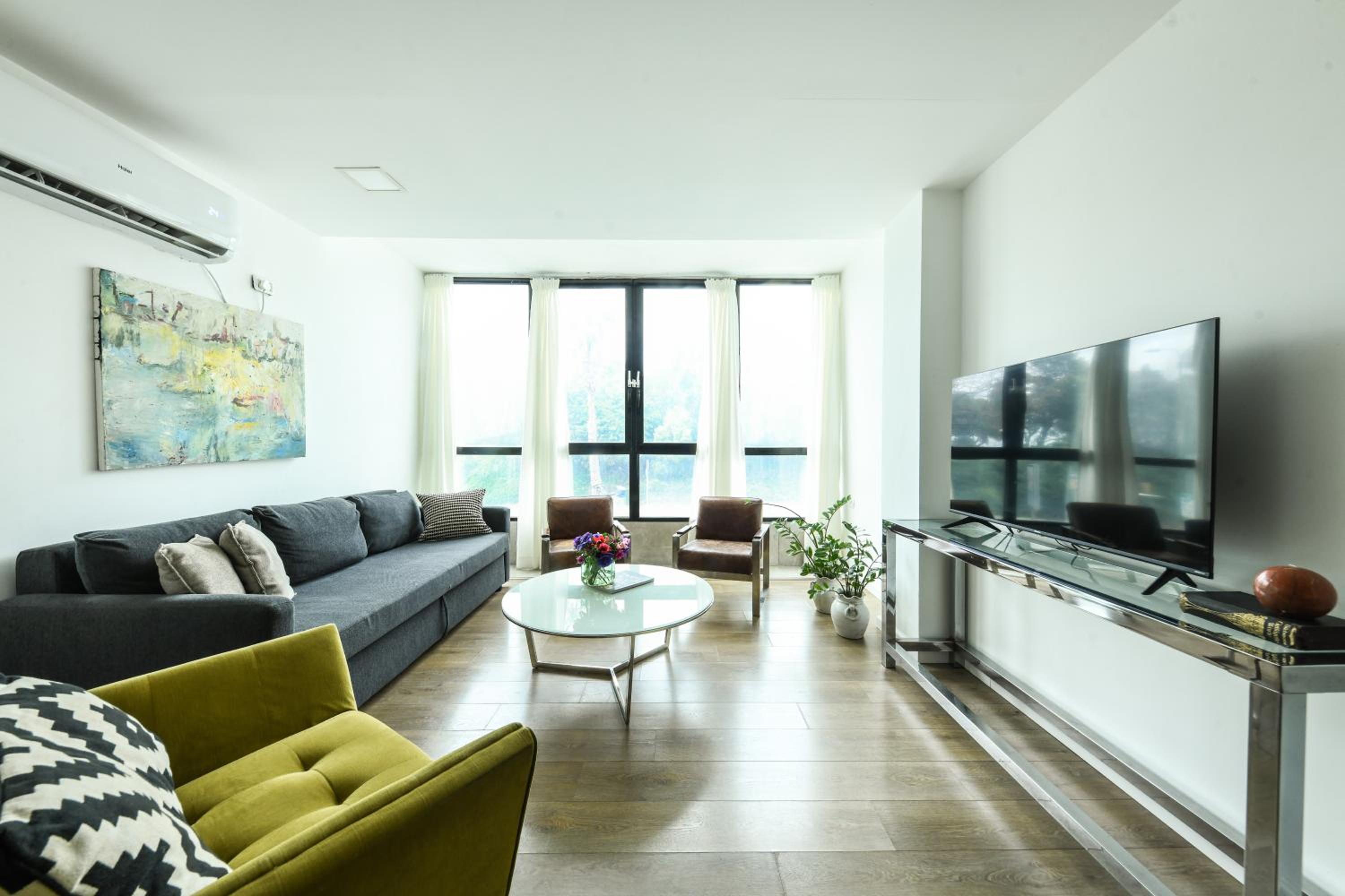 Apartment - Photo 11