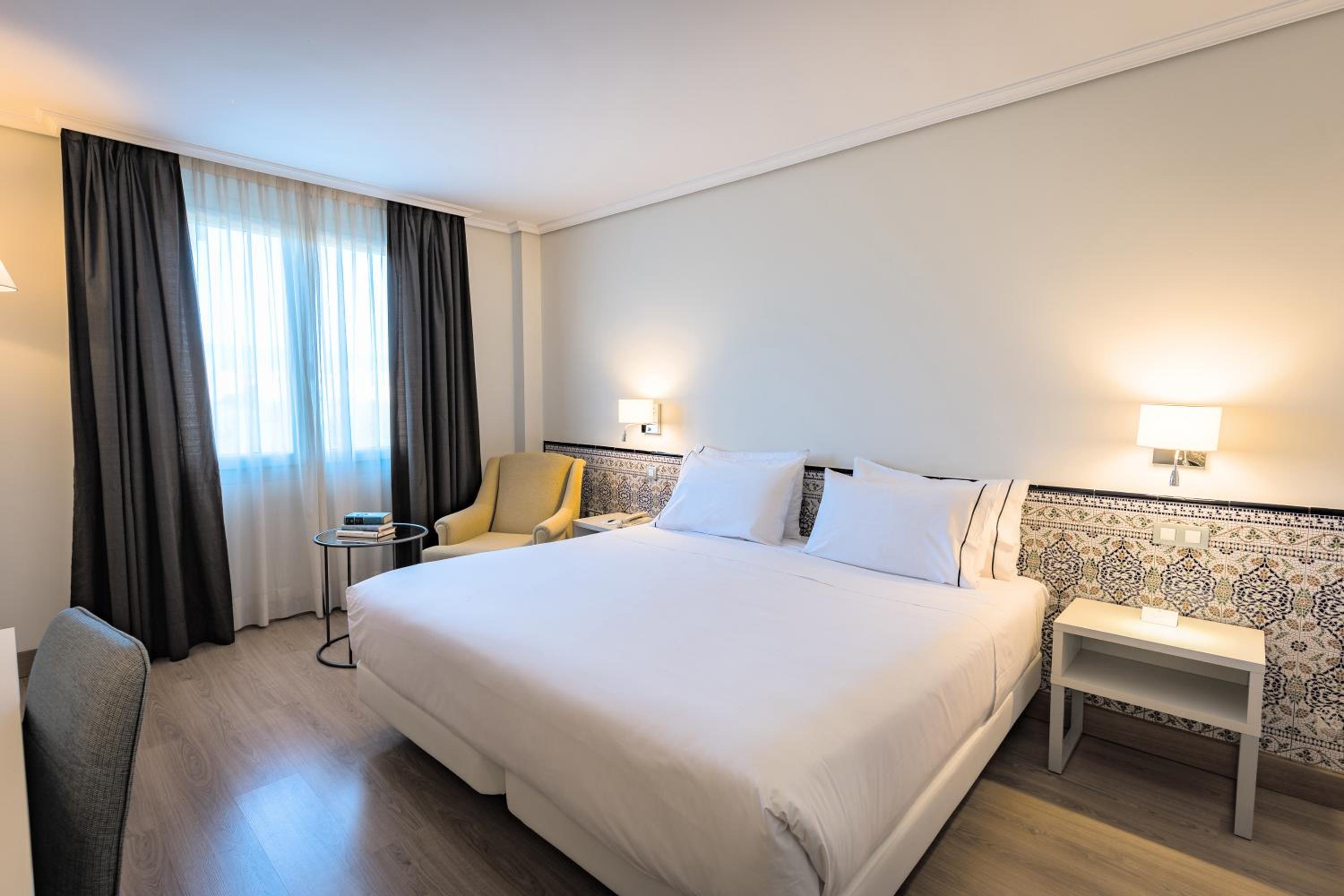 Standard Double Or Twin Room - Photo 1