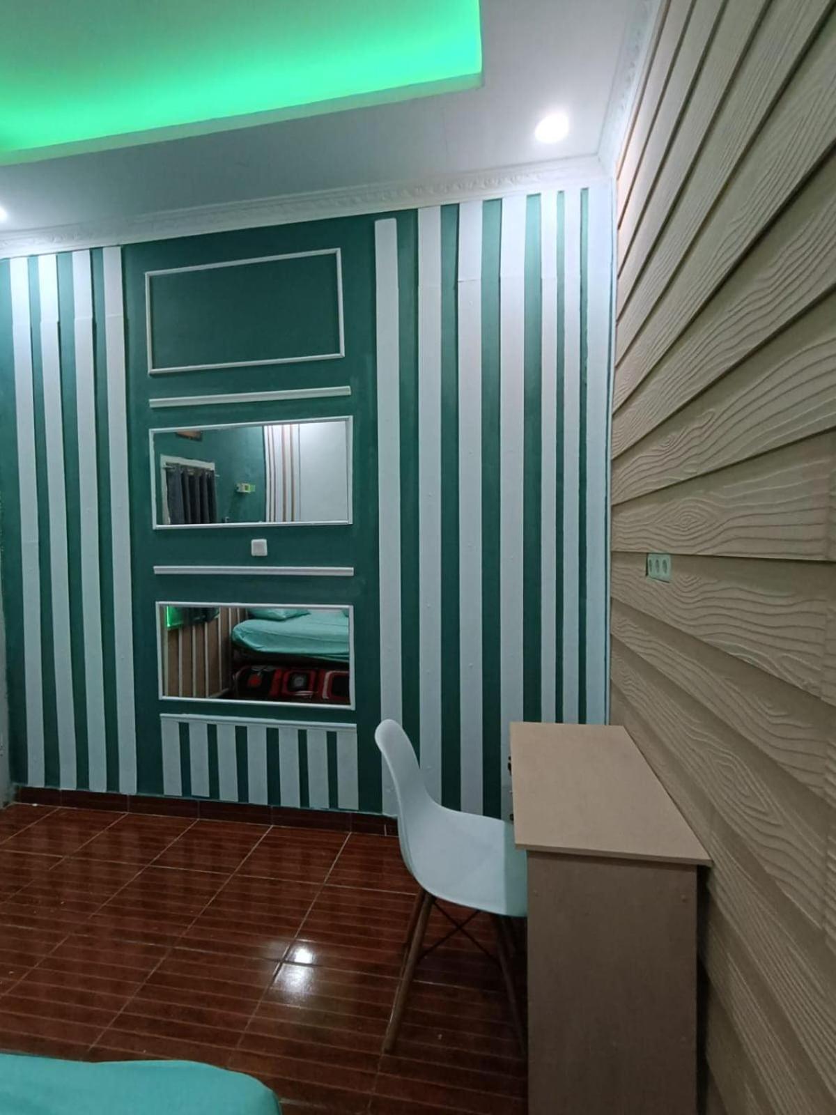 Standard Queen Room photo 2