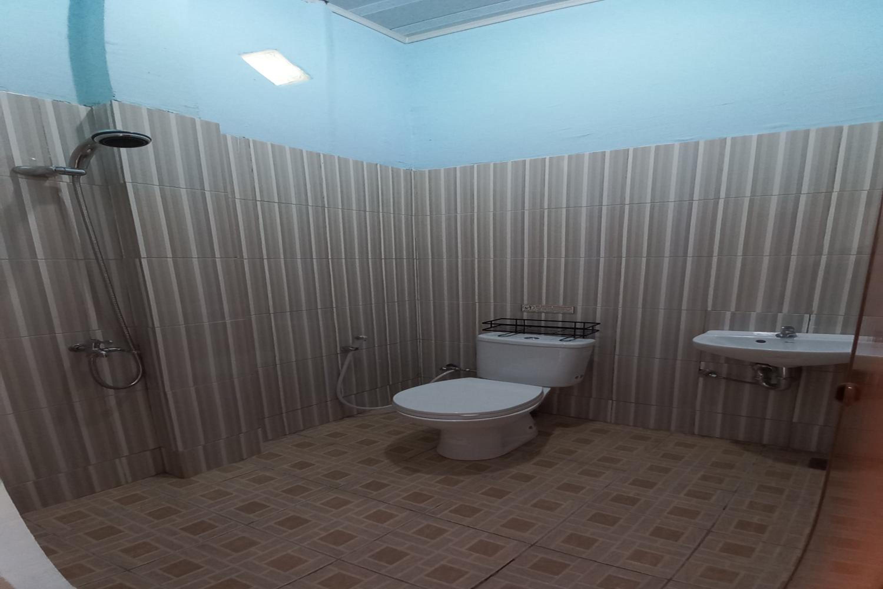 Deluxe Double Room - Photo 13